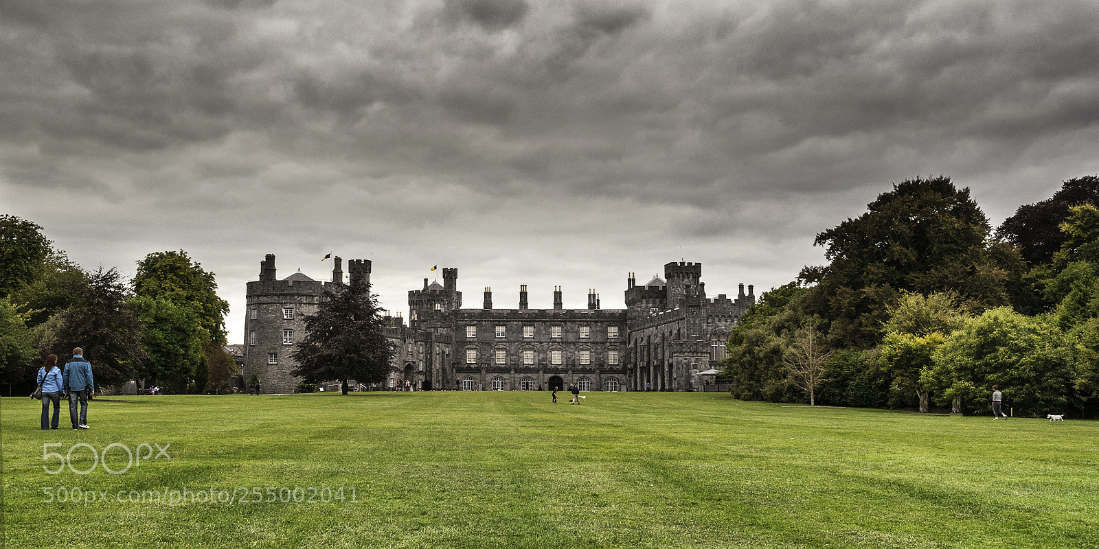 Nikon D5000 sample photo. Kilkenny castle photography