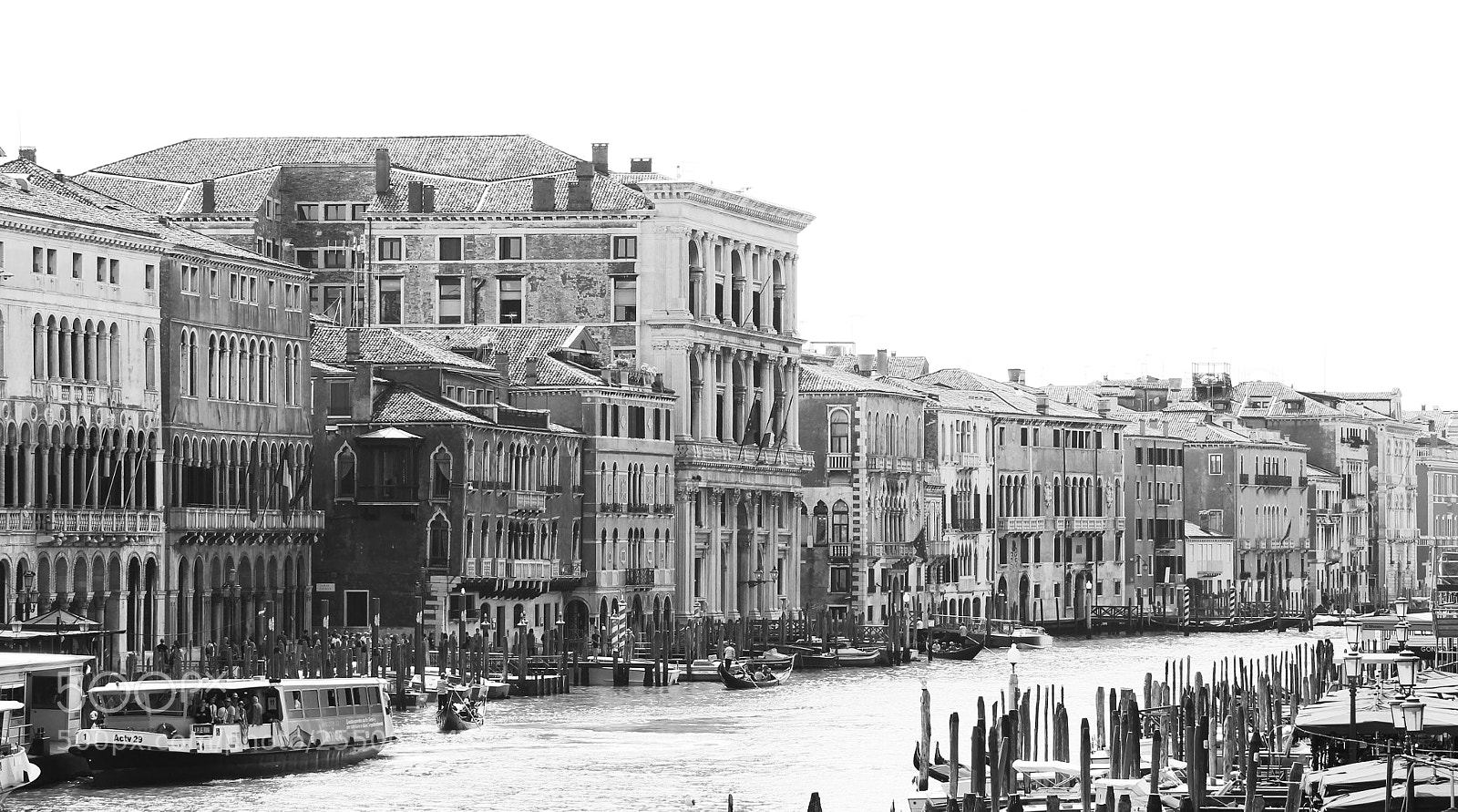 Canon EOS 1200D (EOS Rebel T5 / EOS Kiss X70 / EOS Hi) sample photo. Venice photography