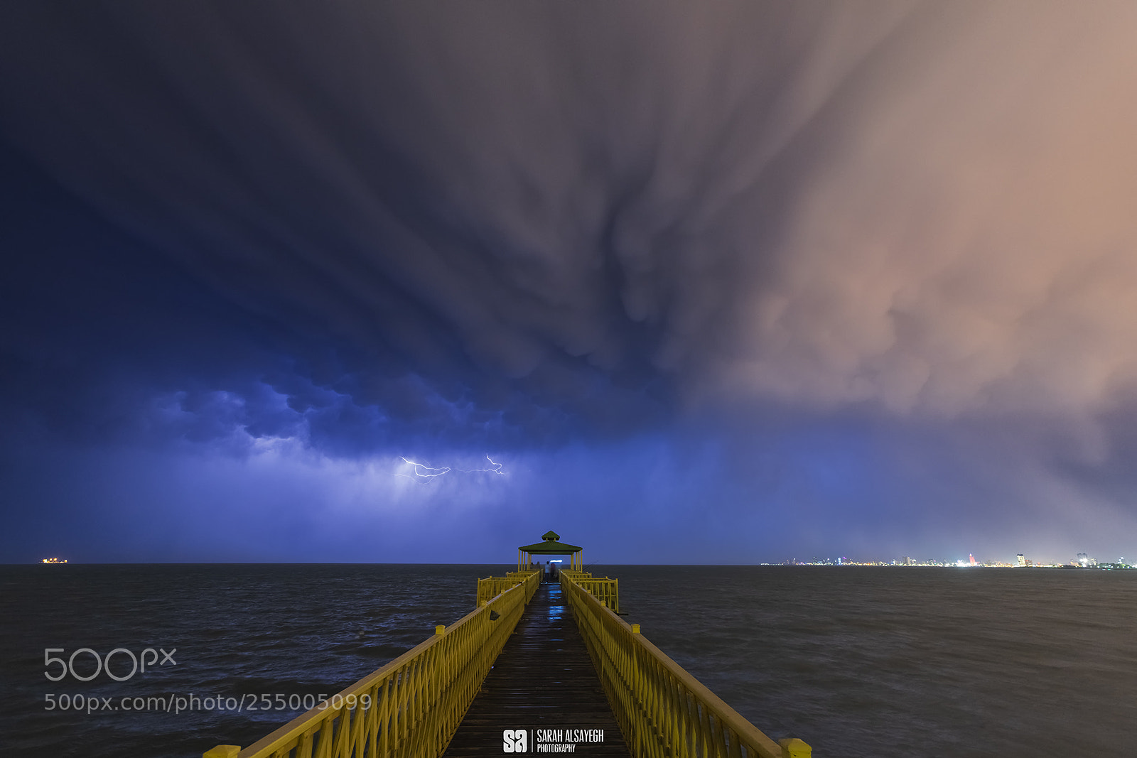 Sony a7R III sample photo. Lightning on mammatus clouds photography