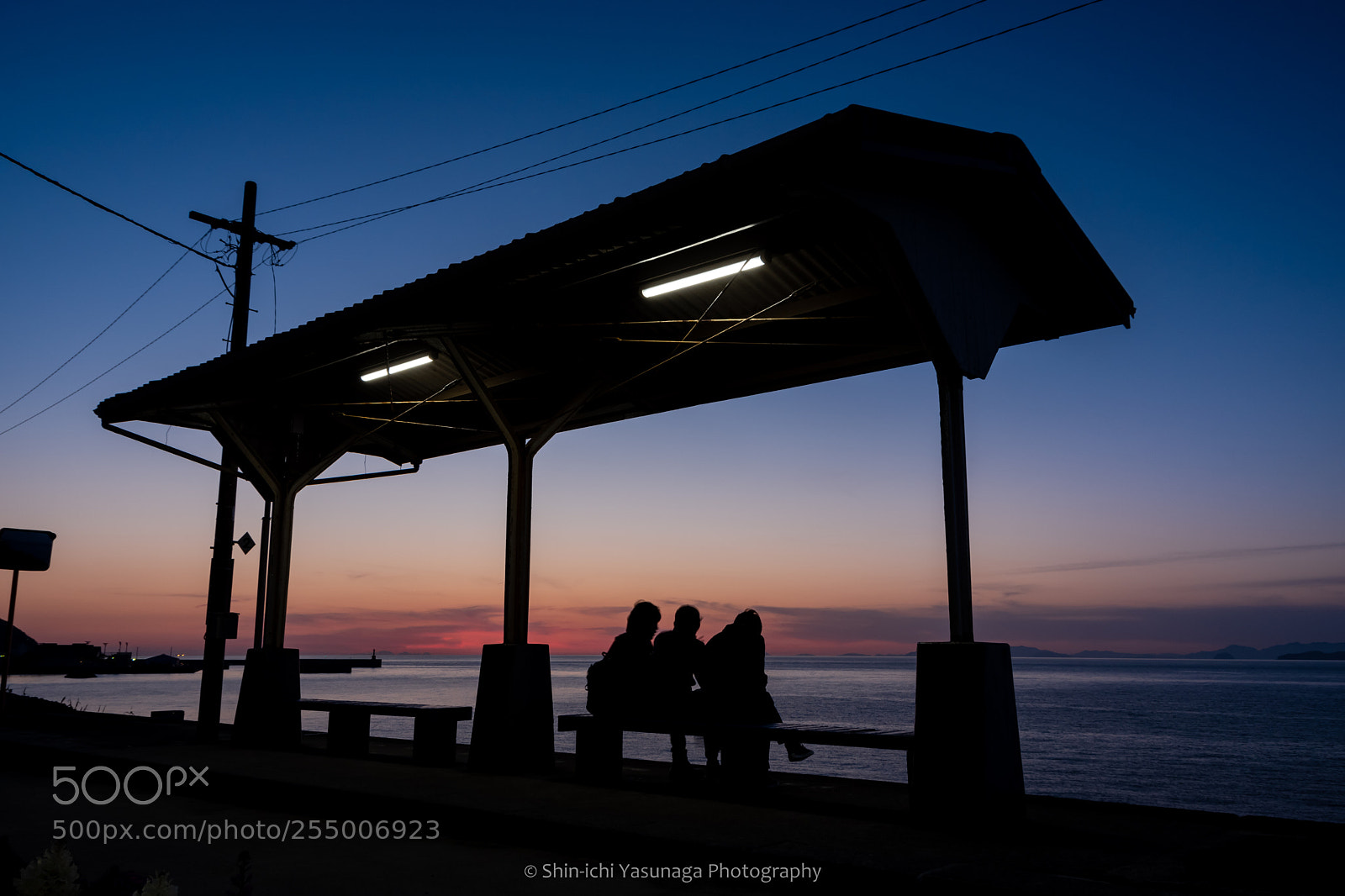 Pentax K-70 sample photo. Twilight platform photography