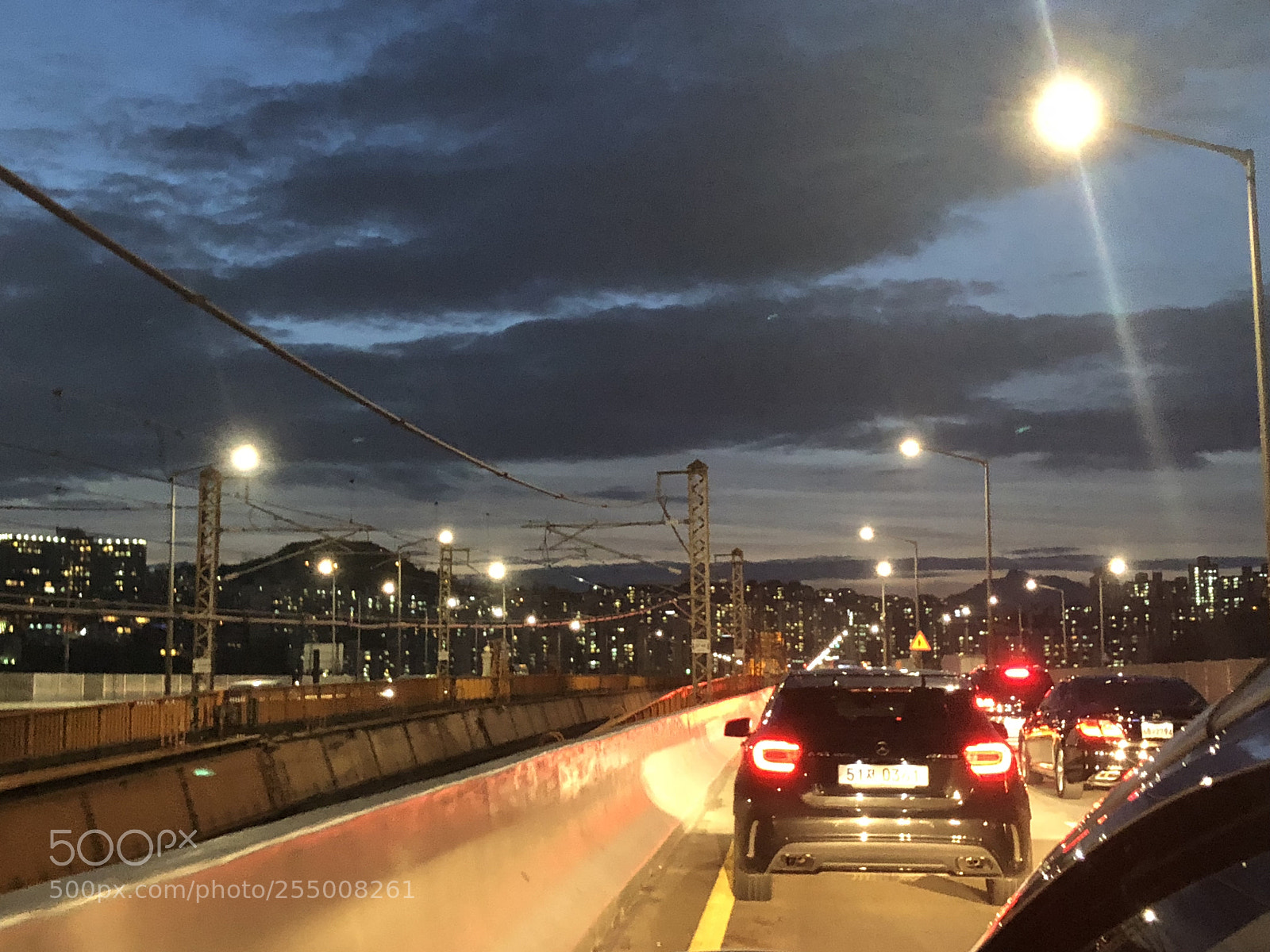 Apple iPhone X sample photo. Going home photography