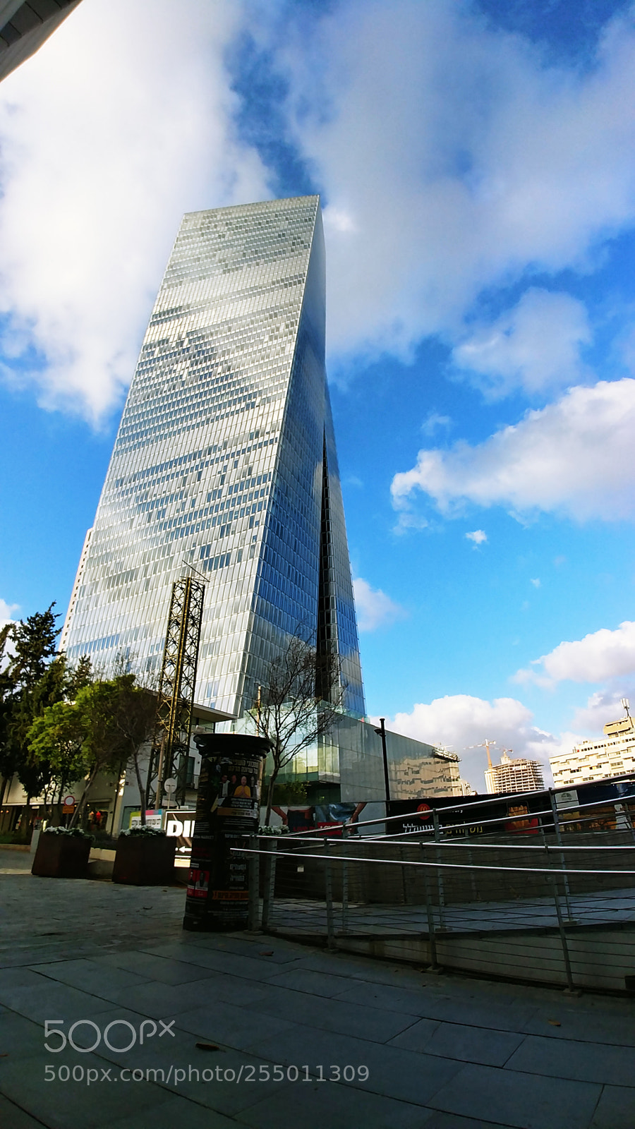 LG G6 sample photo. Azrieli sarona #2 photography