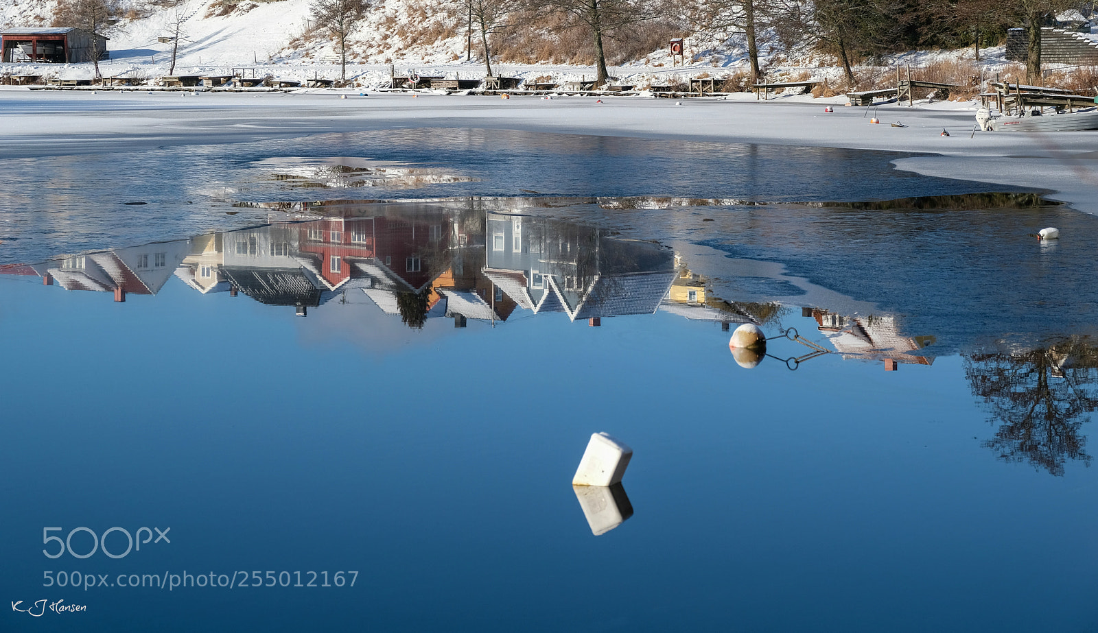 Fujifilm X-T2 sample photo. Reflections photography