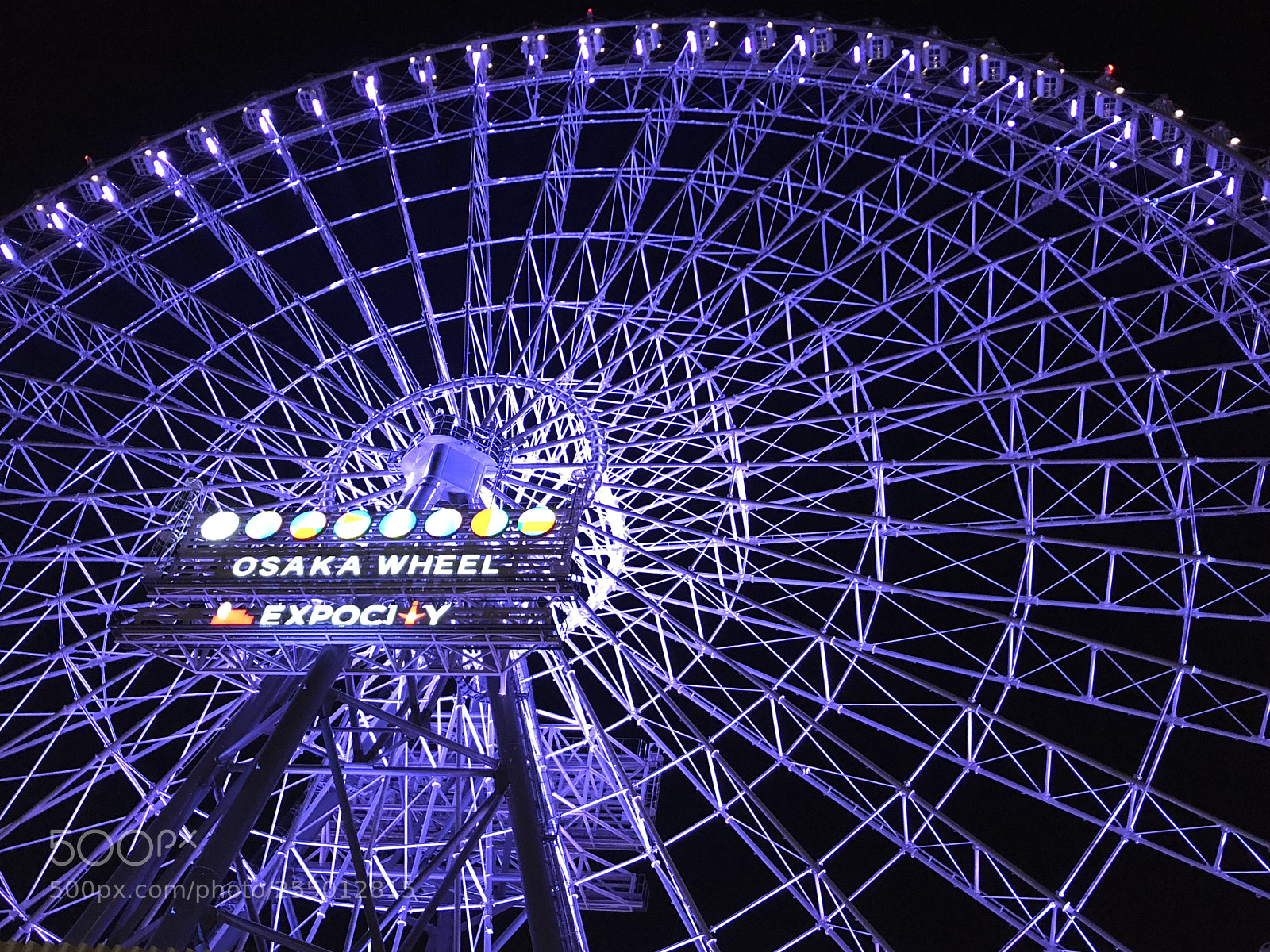 Apple iPhone 8 sample photo. Ferris wheel photography