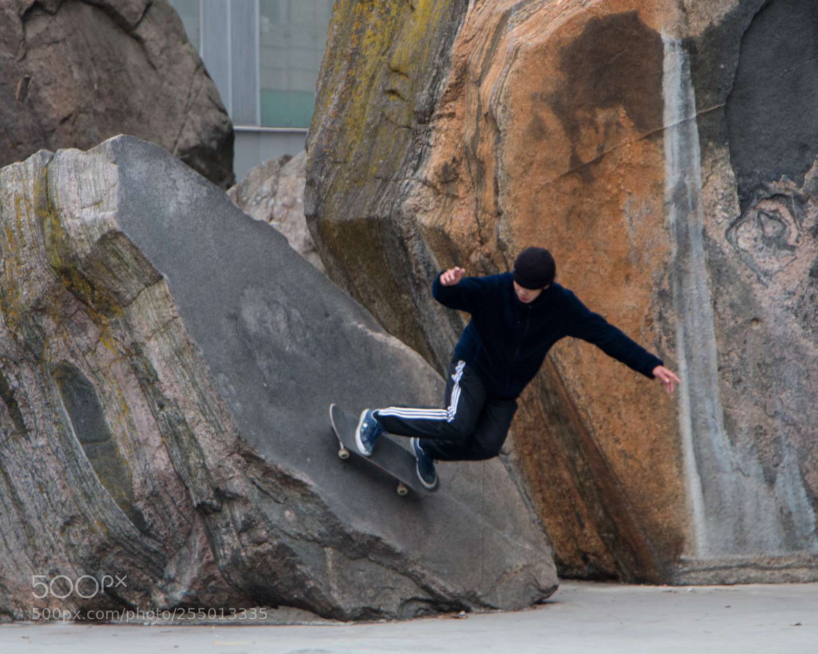 Canon EOS 70D sample photo. Skateboarding a rock at photography