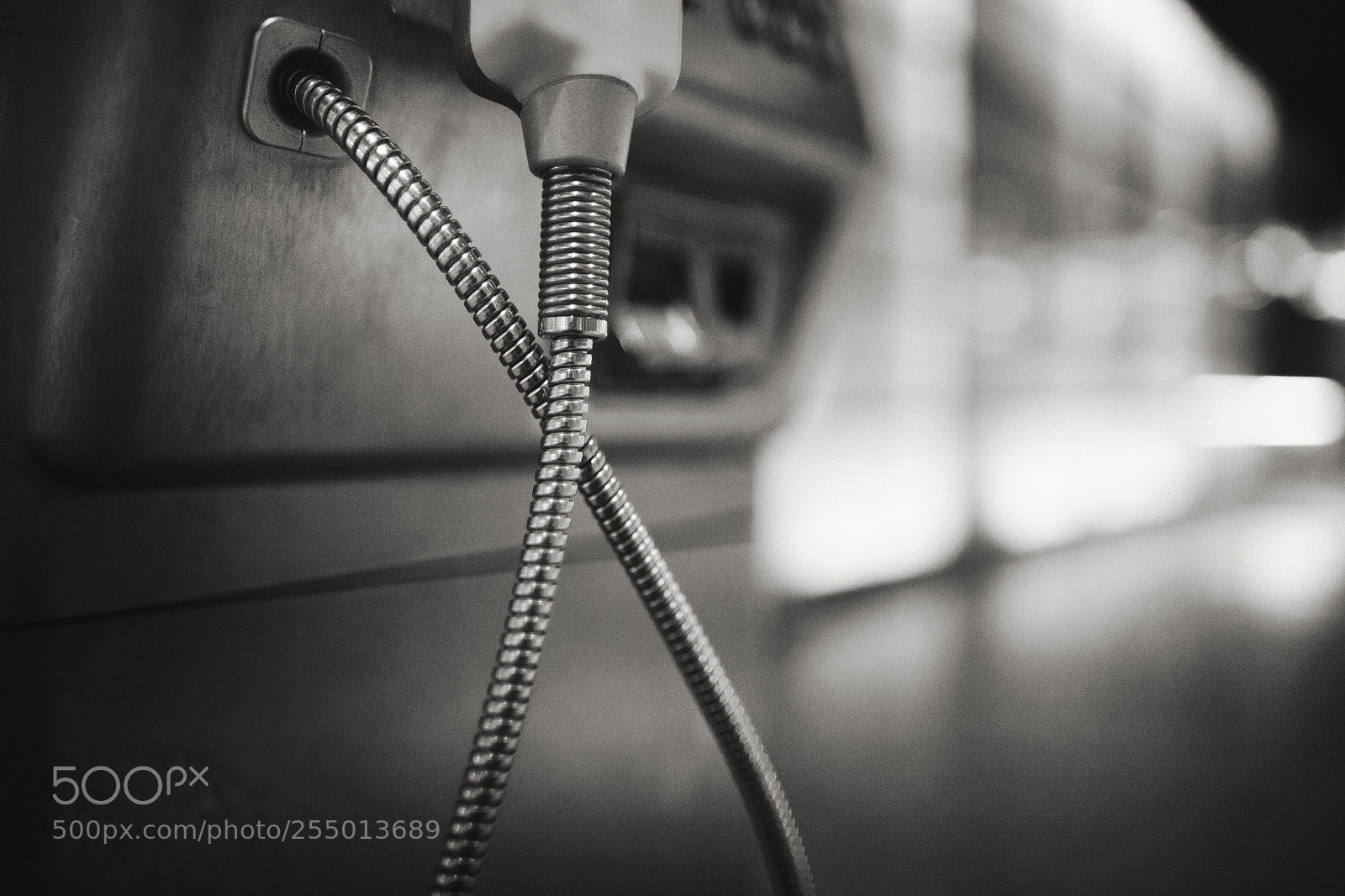 Canon EOS 5D sample photo. Phonecord photography