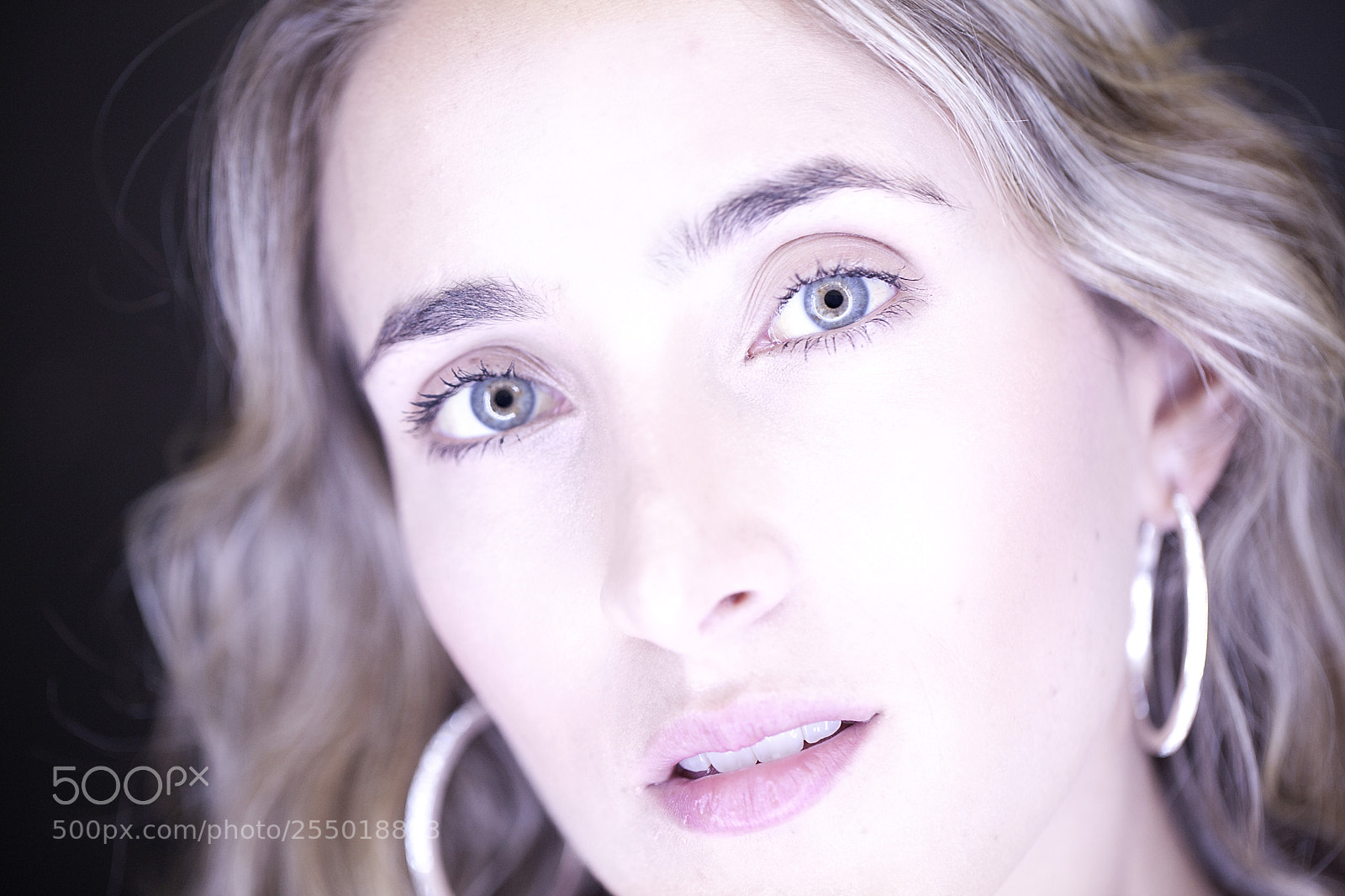 Canon EOS 5D Mark II sample photo. Laura photography