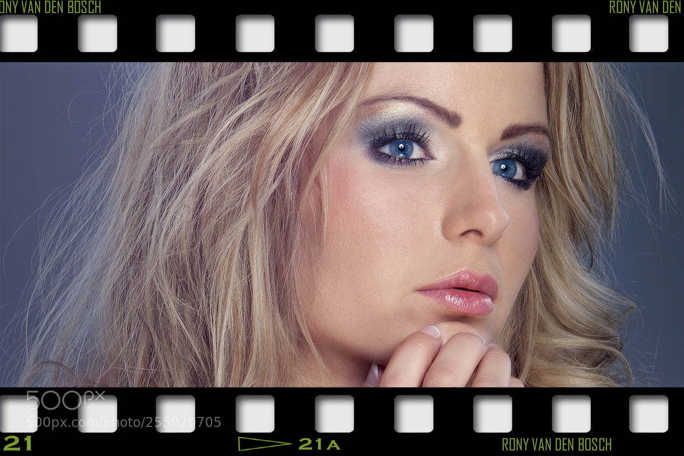 Canon EOS 5D Mark II sample photo. Film photography