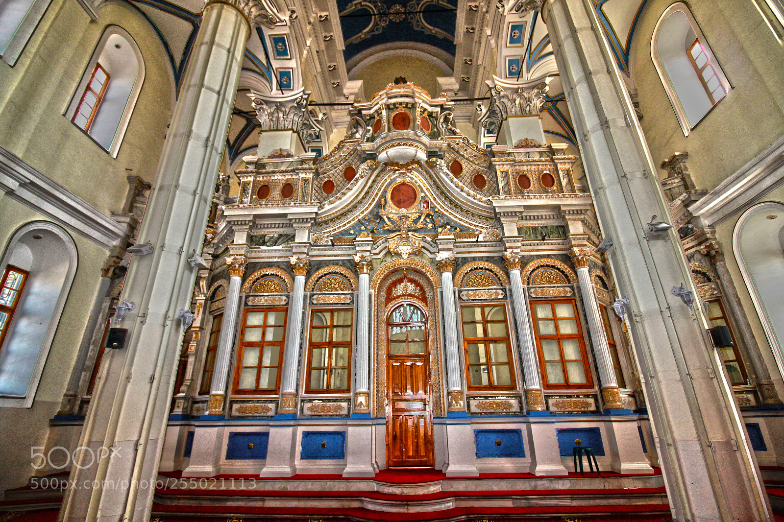 Canon EOS 500D (EOS Rebel T1i / EOS Kiss X3) sample photo. Old church photography