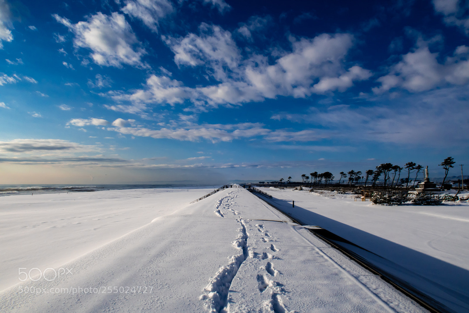 Canon PowerShot G7 X Mark II sample photo. Snow beach photography