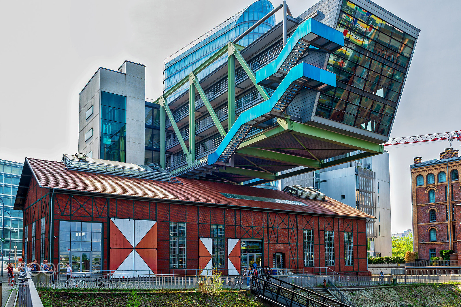 Nikon D4S sample photo. So hazy medienhafen d photography