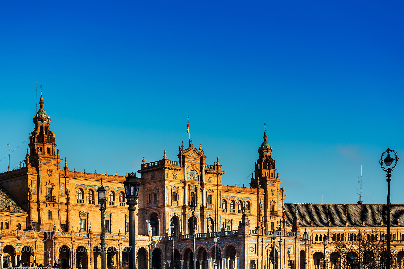 Nikon D800 sample photo. The spain square is photography