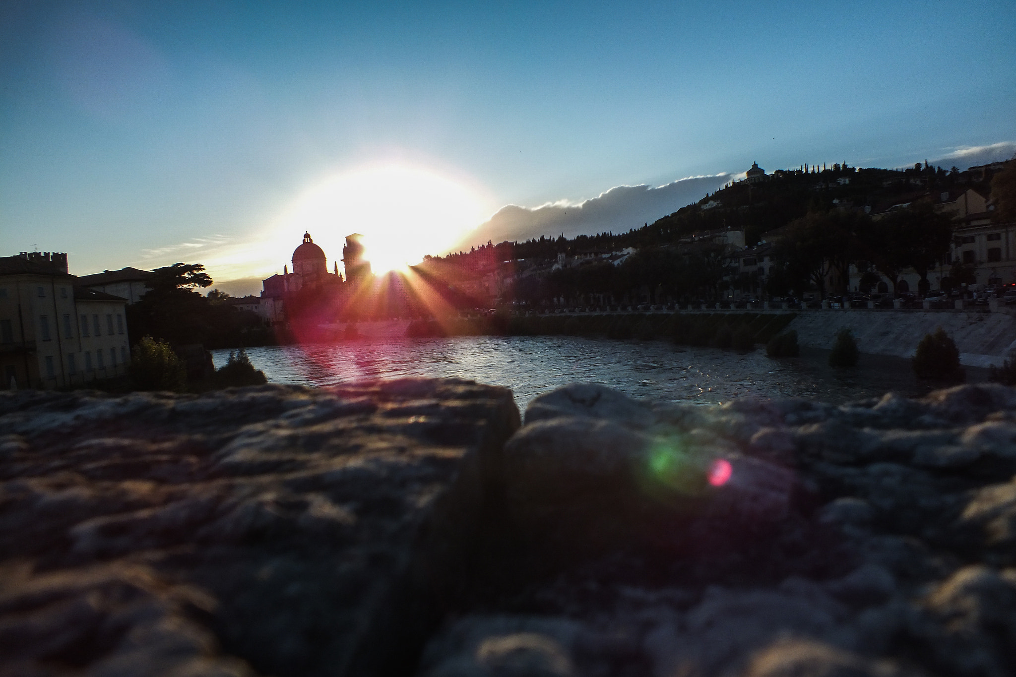 FujiFilm FinePix HS20 EXR (FinePix HS22 EXR) sample photo. Sundown photography