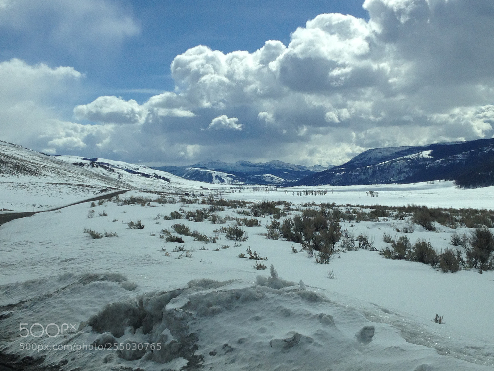 Apple iPhone 4S sample photo. Lamar valley in winter photography