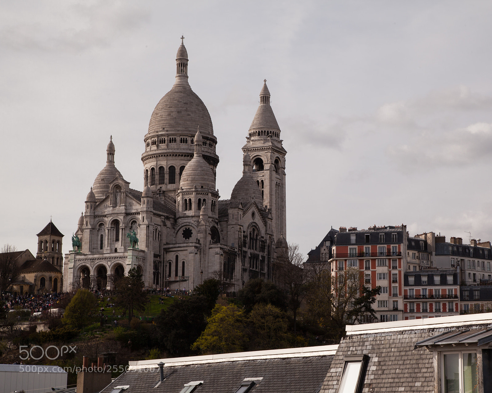 Canon EOS 5D Mark II sample photo. Sacr c ur roof photography