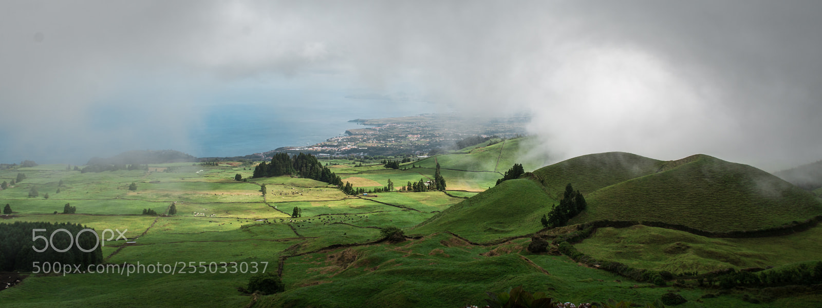 Nikon D7200 sample photo. Through the clouds, azores photography