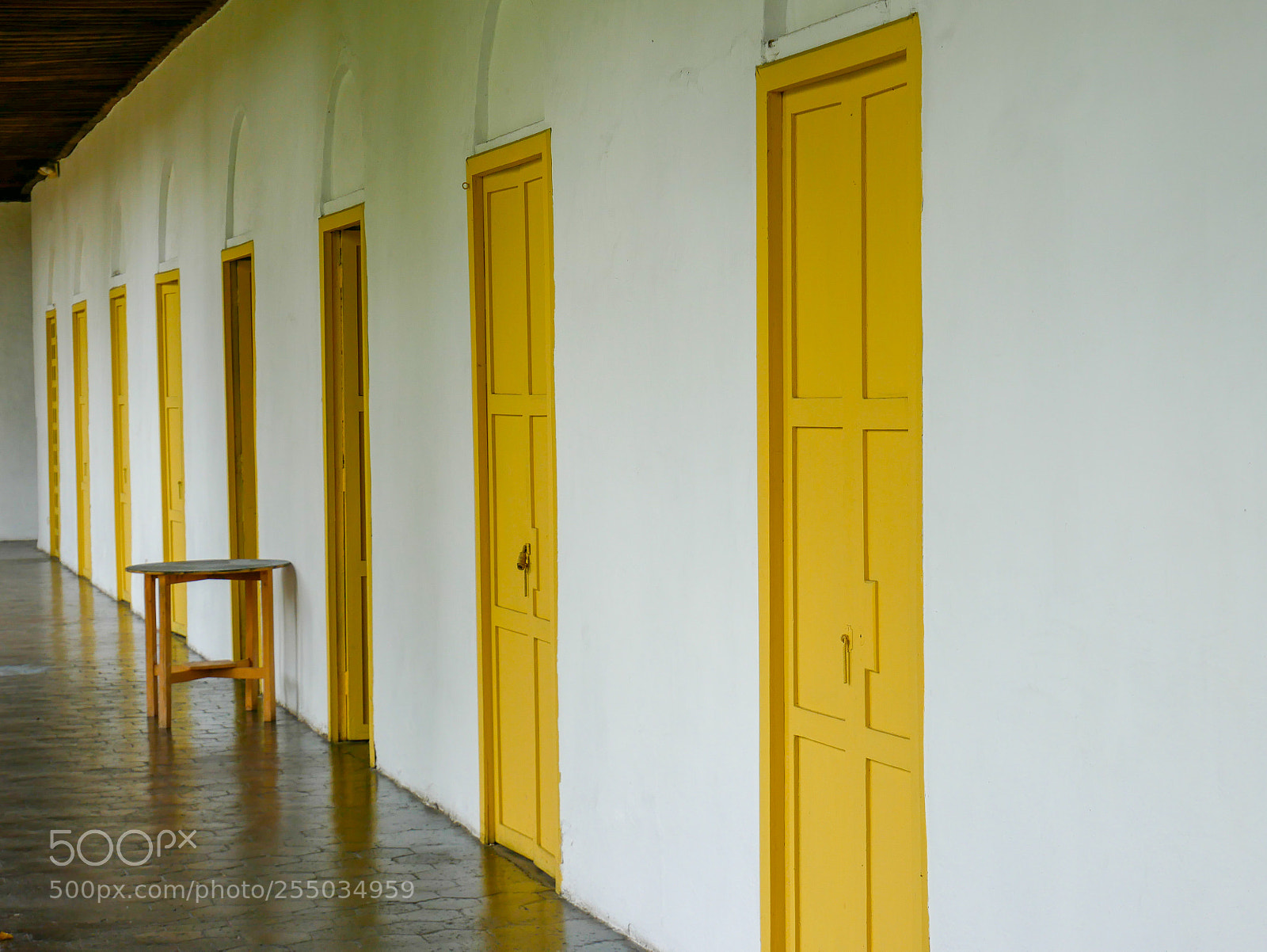 Panasonic Lumix DMC-G85 (Lumix DMC-G80) sample photo. Yellow doors on white photography