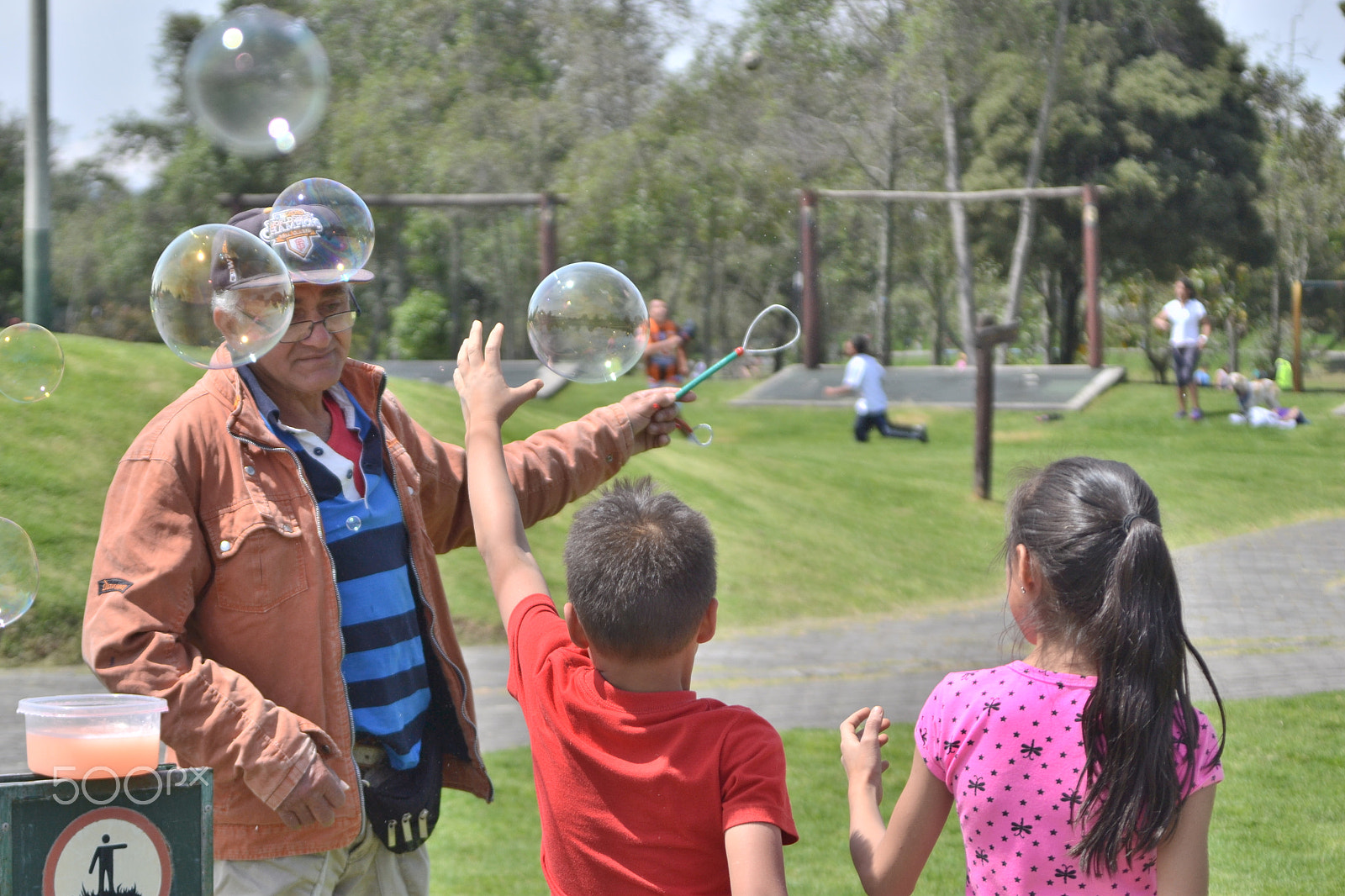 Nikon D3100 sample photo. Vendiendo felicidad photography