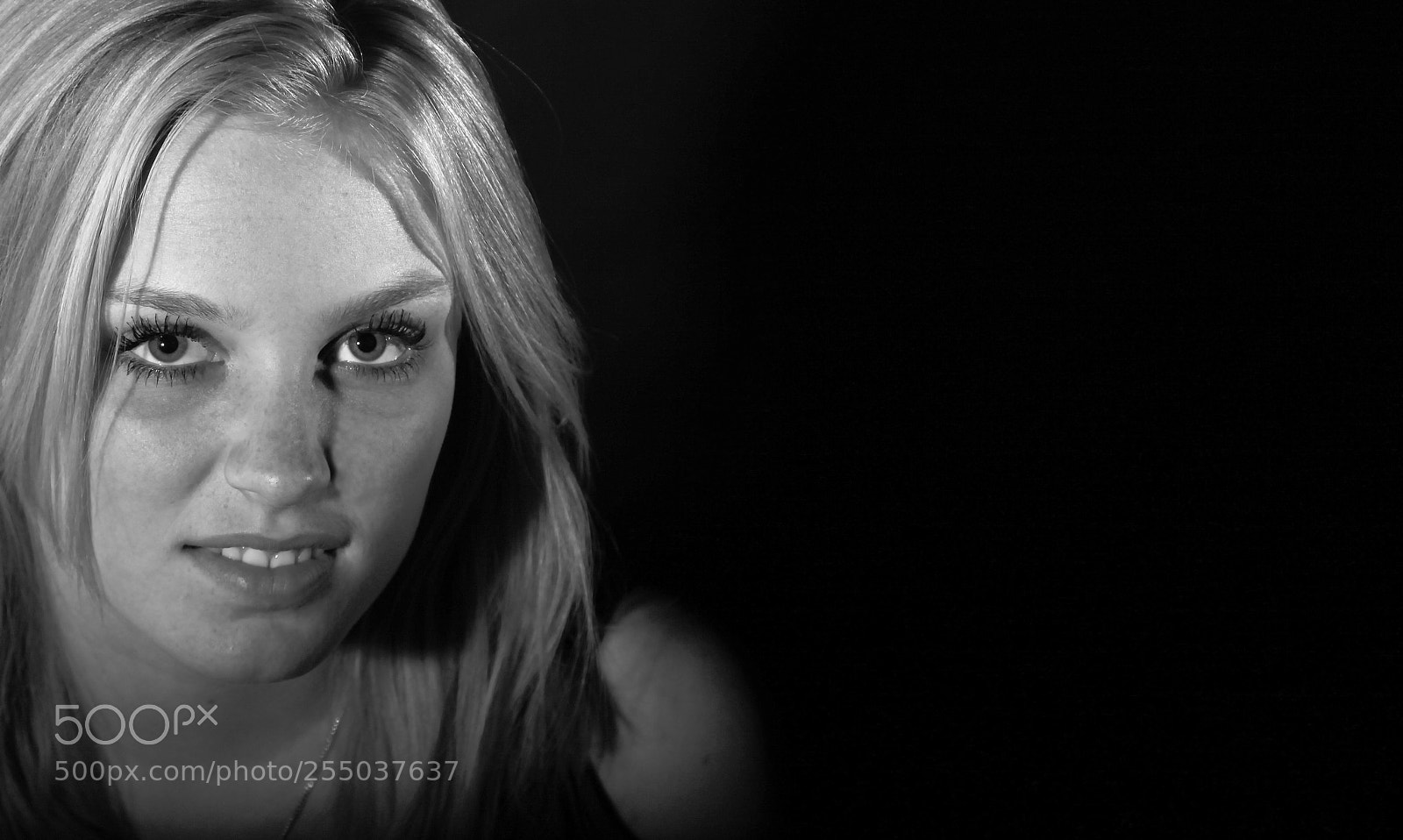 Canon EF 24-105mm F4L IS USM sample photo. Naughty photography