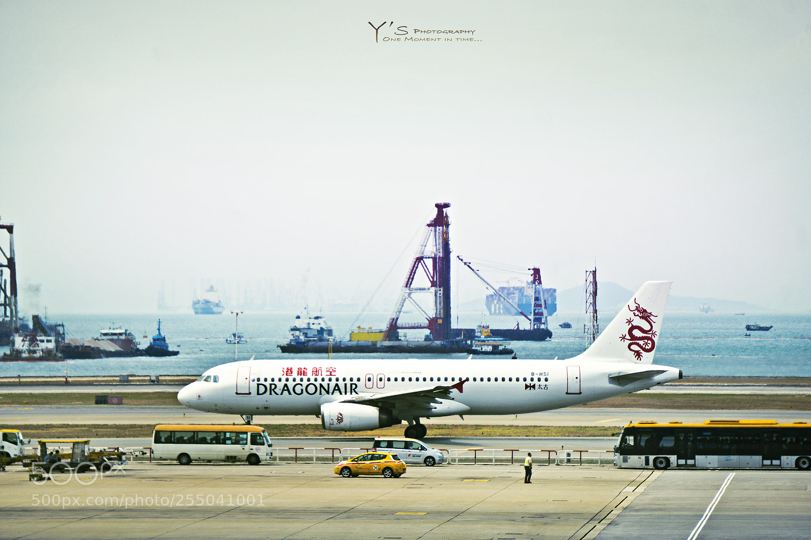 Sony a6000 sample photo. Airport. 机场留影。海陆空。 photography