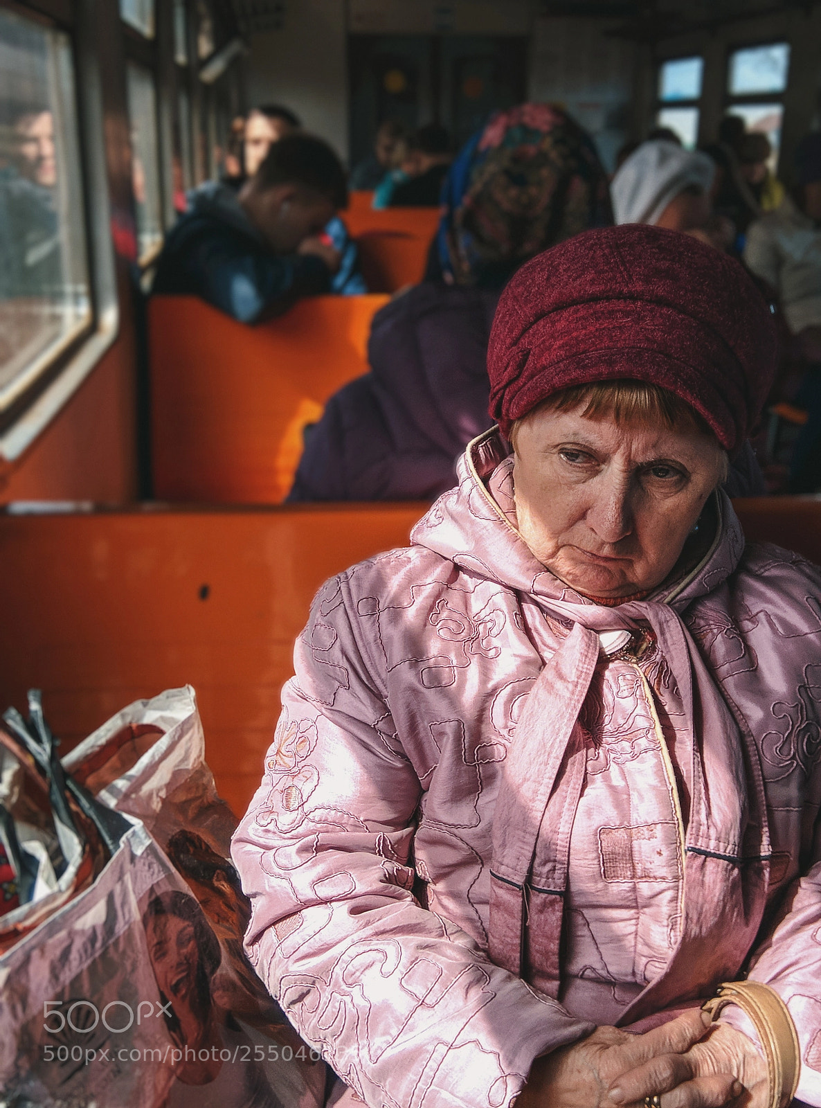 Xiaomi Redmi Note 4 sample photo. Moment in the train photography