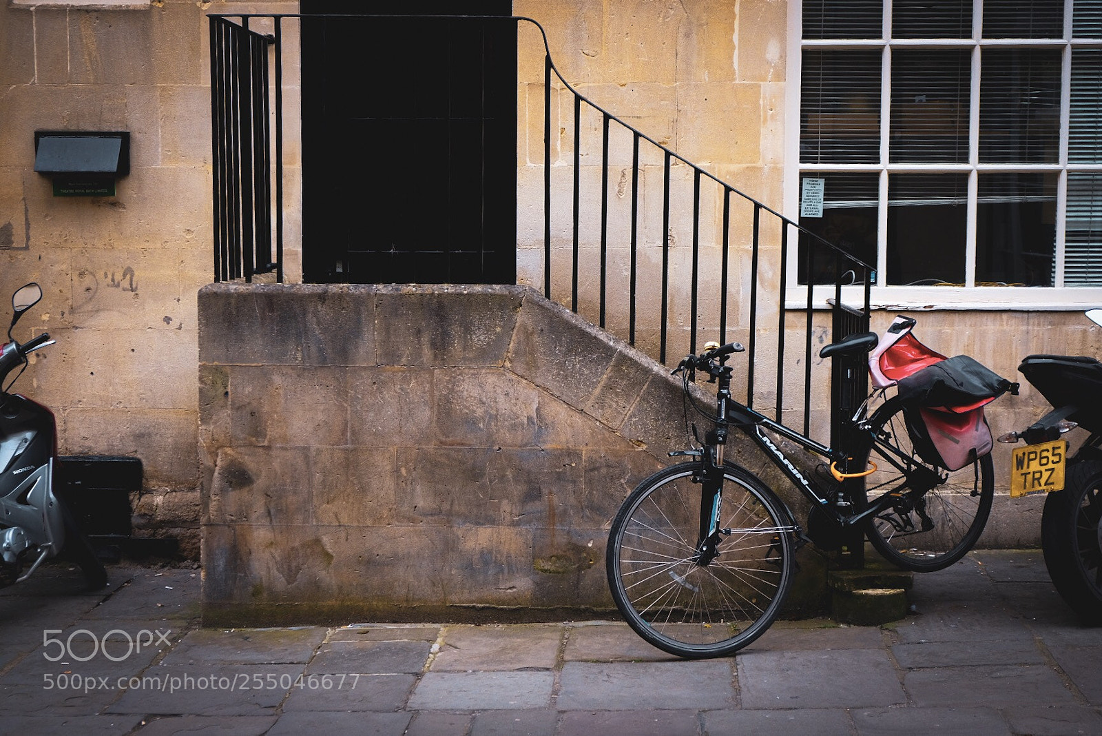Fujifilm X-T2 sample photo. Urban life photography