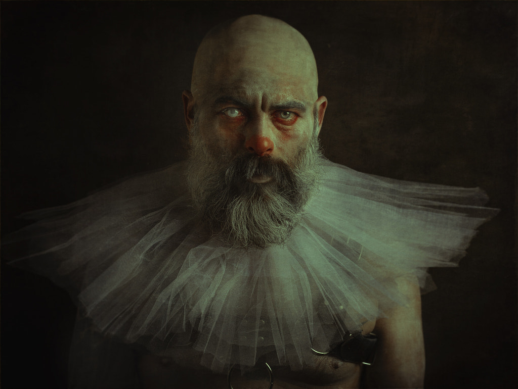 Creepy clown. by Jordi Calvera on 500px.com