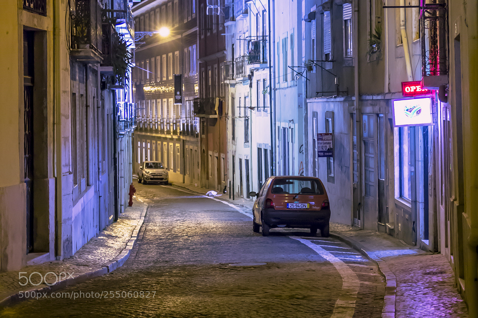 Canon EOS 60D sample photo. Lisbon at night photography