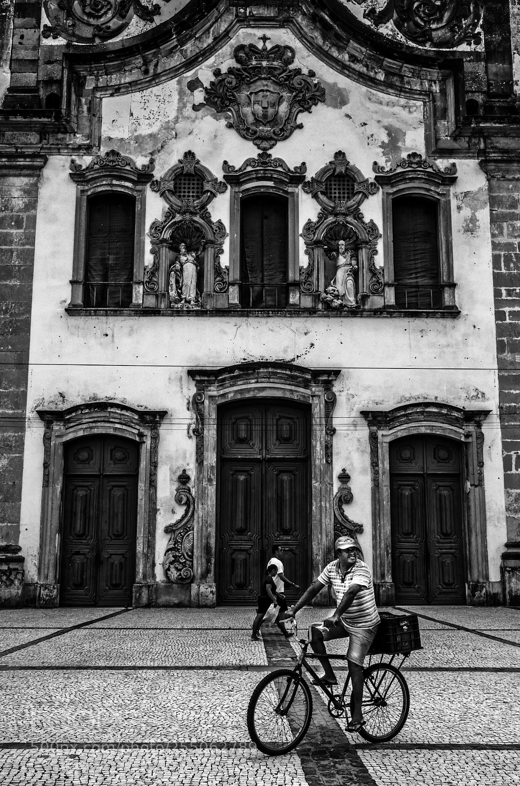 Leica M (Typ 240) sample photo. The turn photography