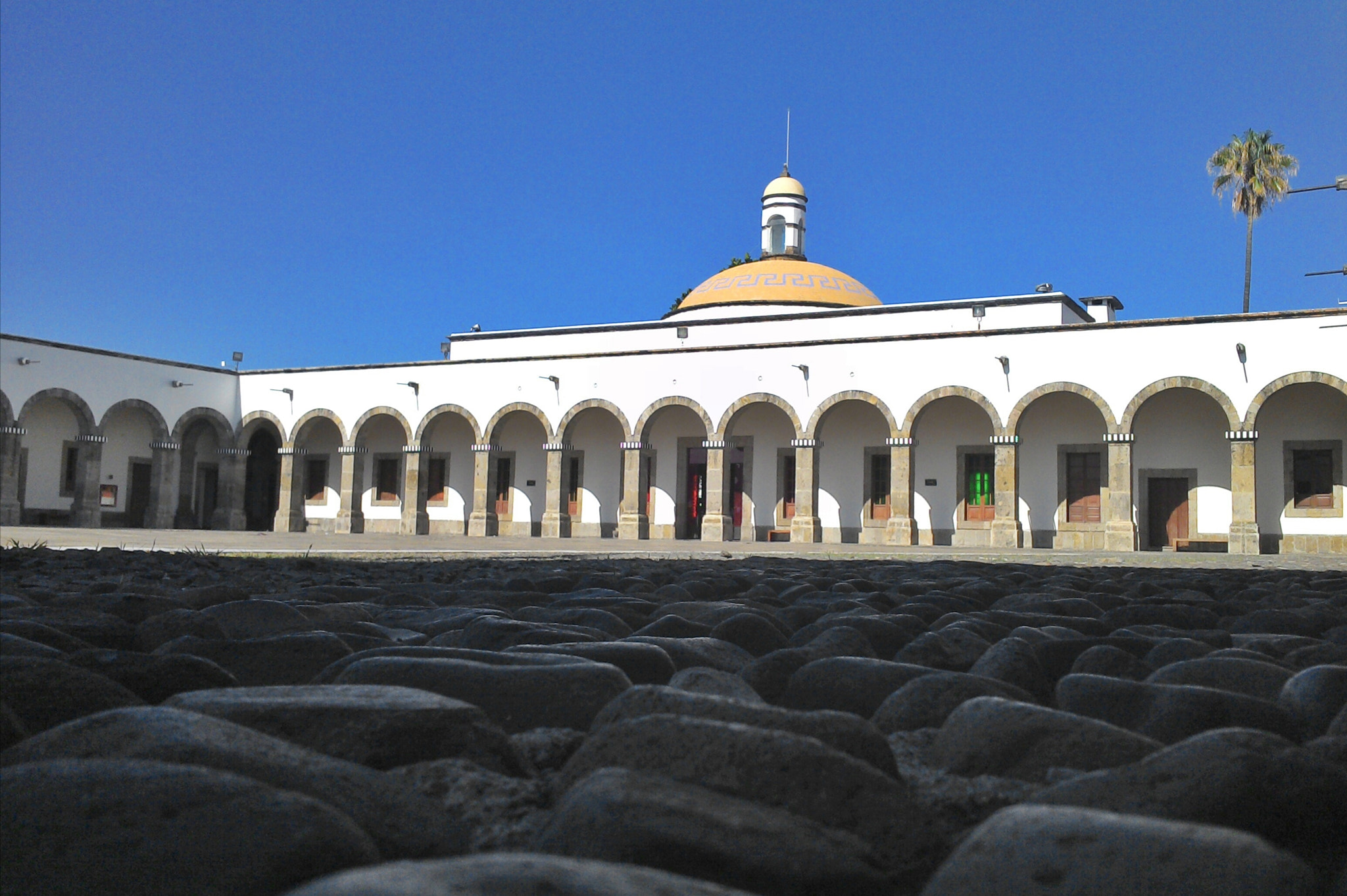 Motorola RAZR i sample photo. Hospicio, gdl mx photography