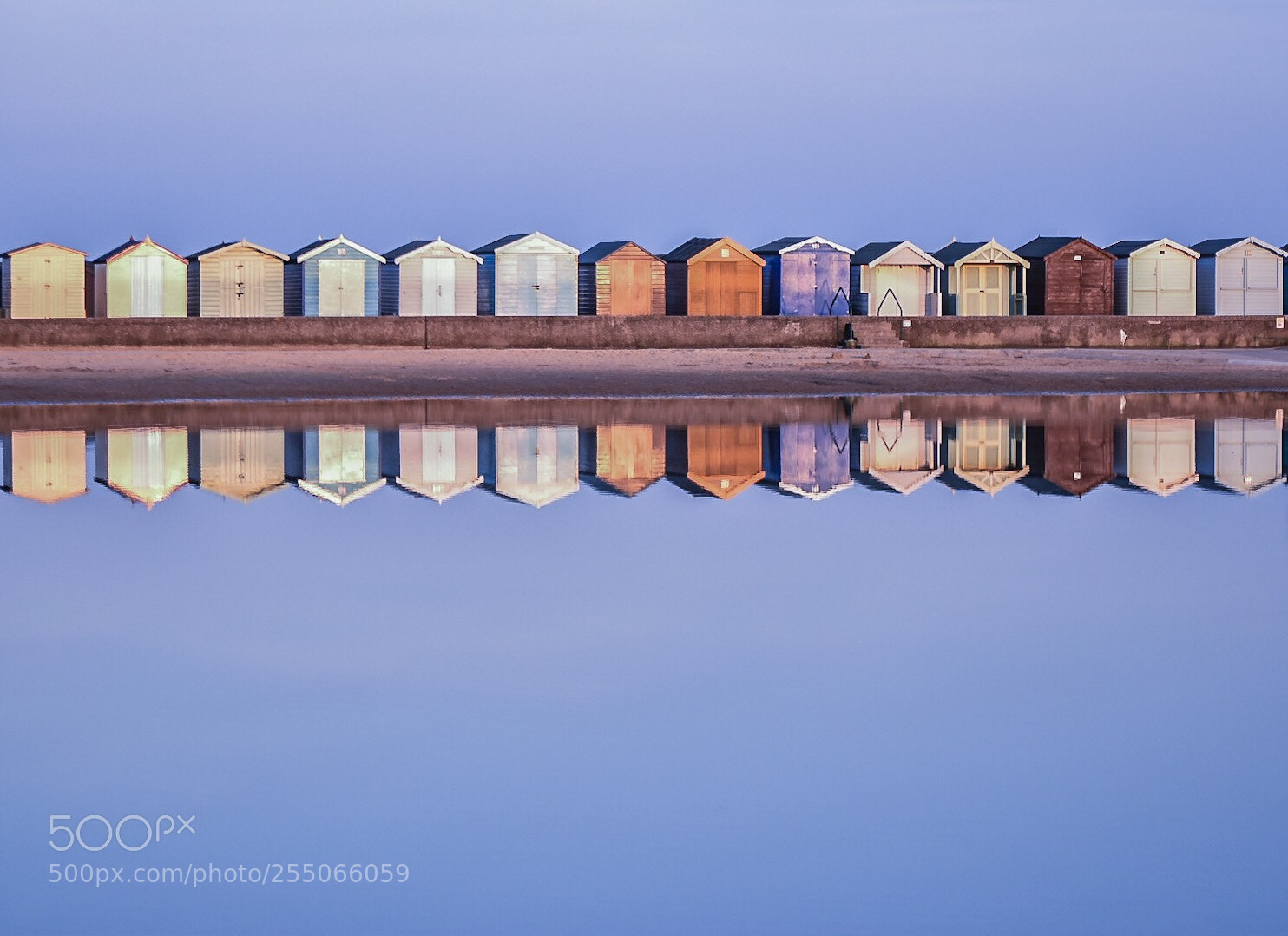 Nikon D5500 sample photo. Brightlingsea beach huts photography