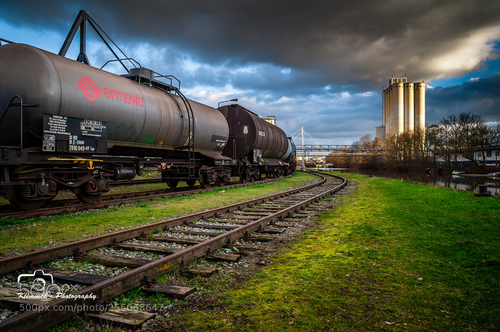 Nikon D700 sample photo. Hameln industries photography