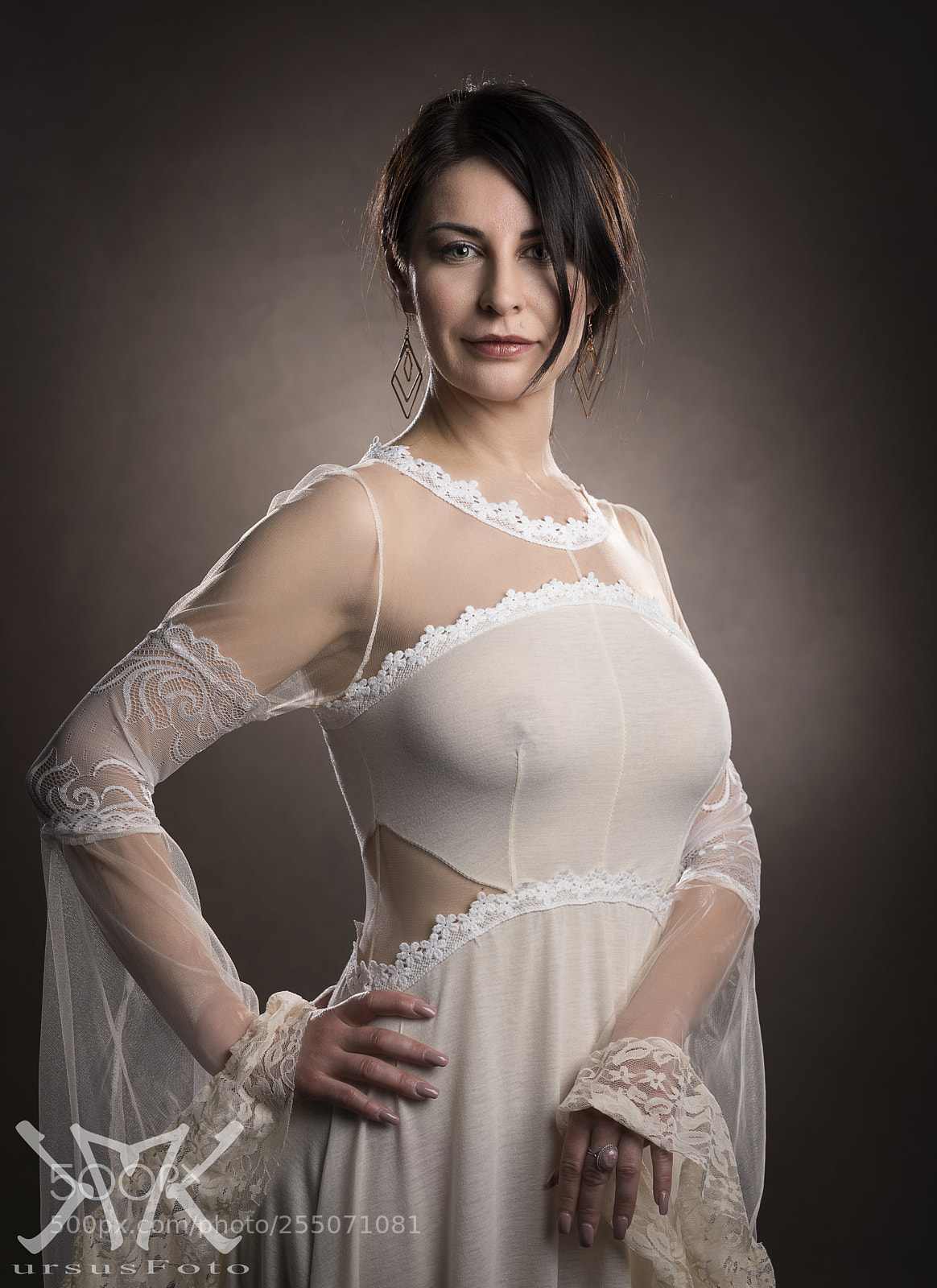 Canon EOS 5D Mark IV sample photo. A noble portrait photography