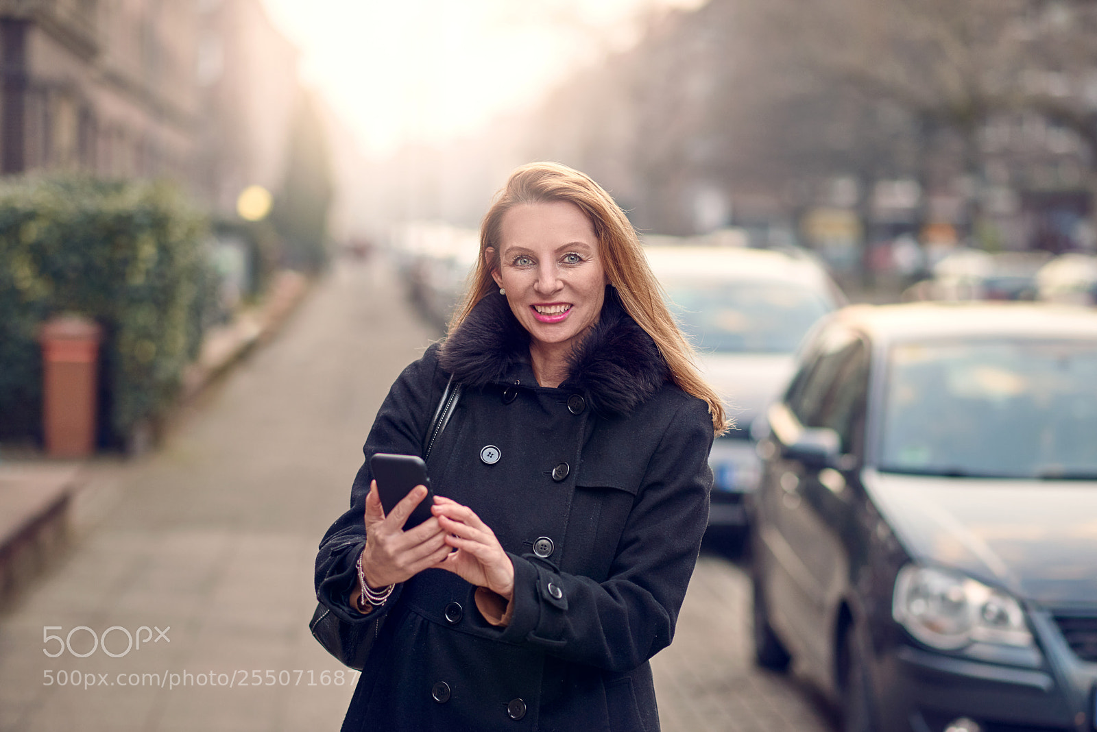 Nikon D800 sample photo. Attractive woman using her photography