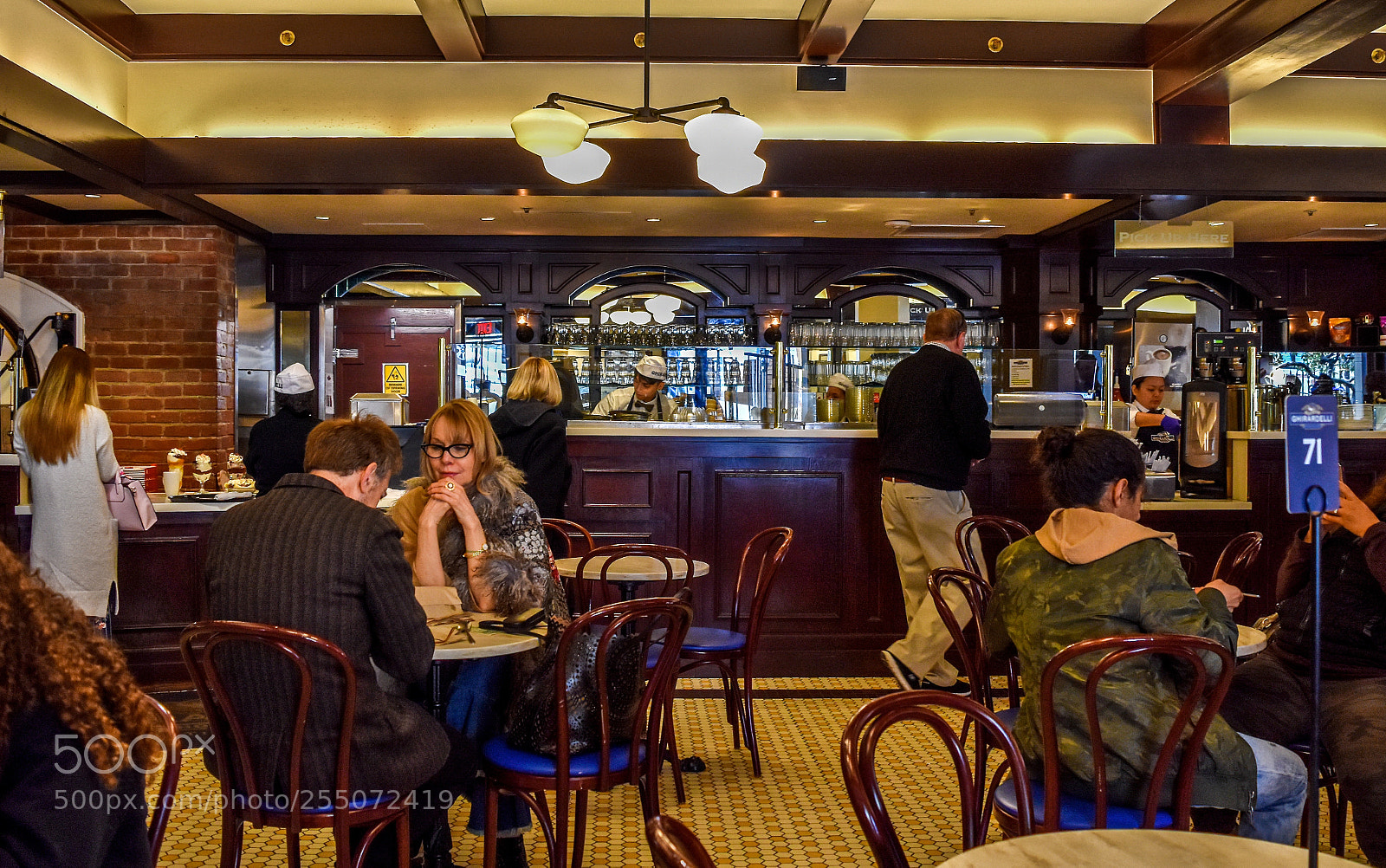 Nikon D7200 sample photo. San francisco ghirardelli choclate photography