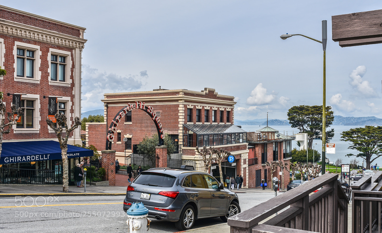 Nikon D7200 sample photo. San francisco ghirardelli square photography