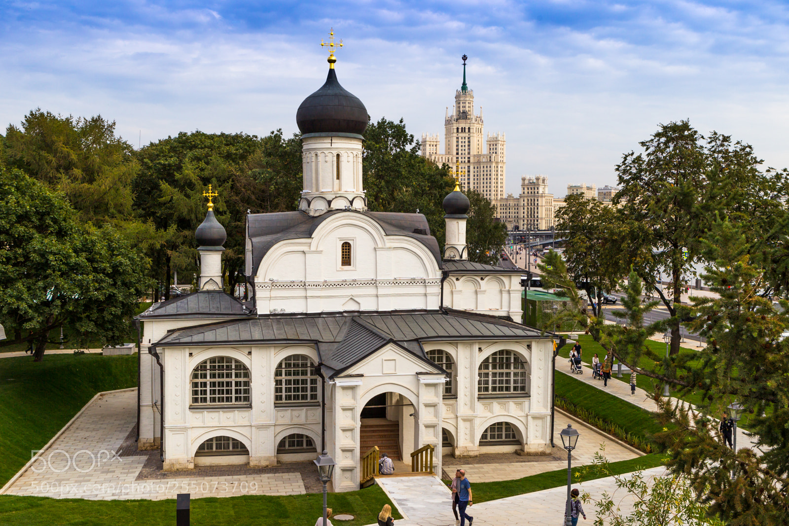 Canon EOS-1D Mark IV sample photo. Moscow, russia, september 11 photography