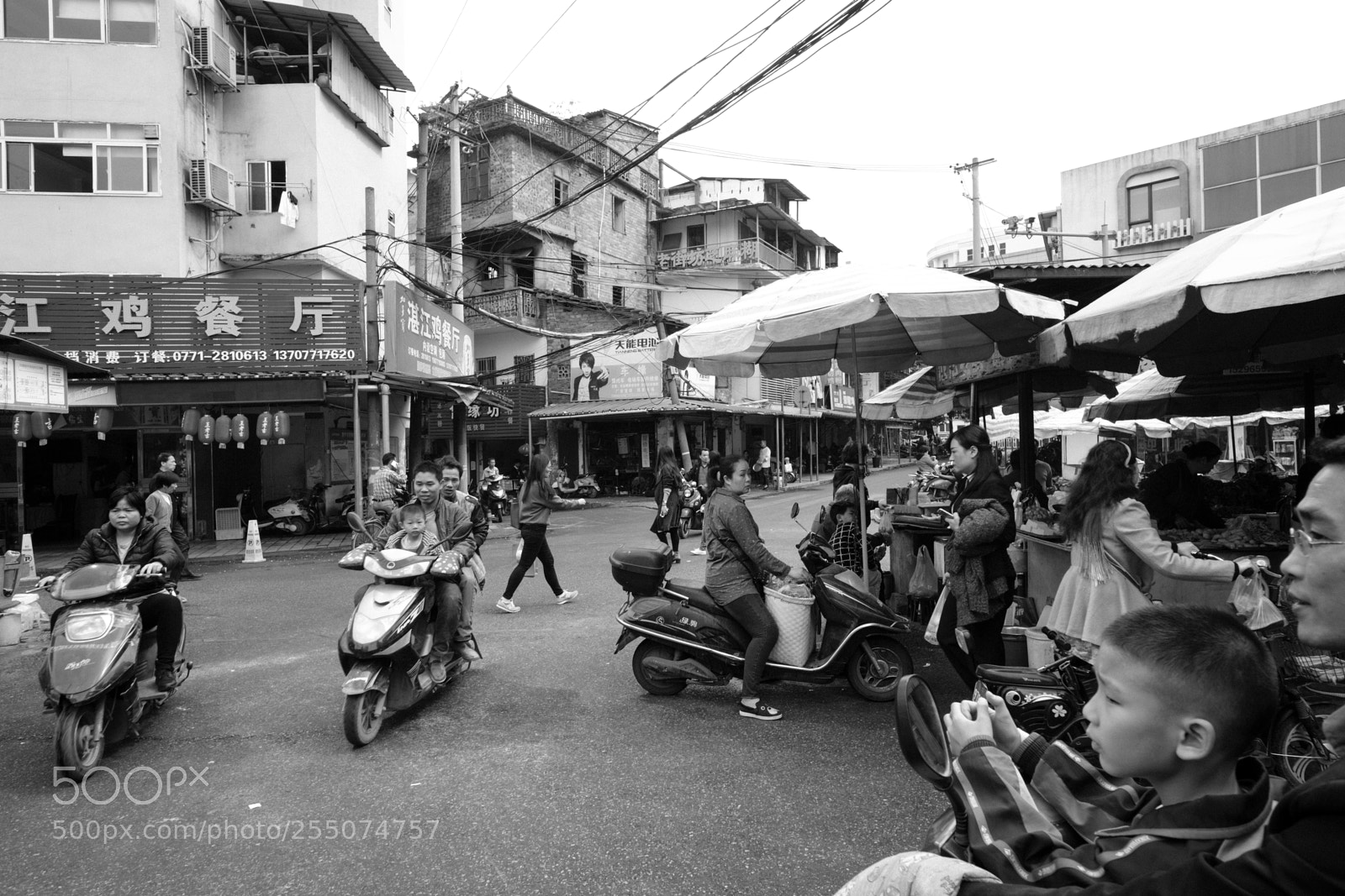 Fujifilm X-Pro2 sample photo. Nanning market intersection photography