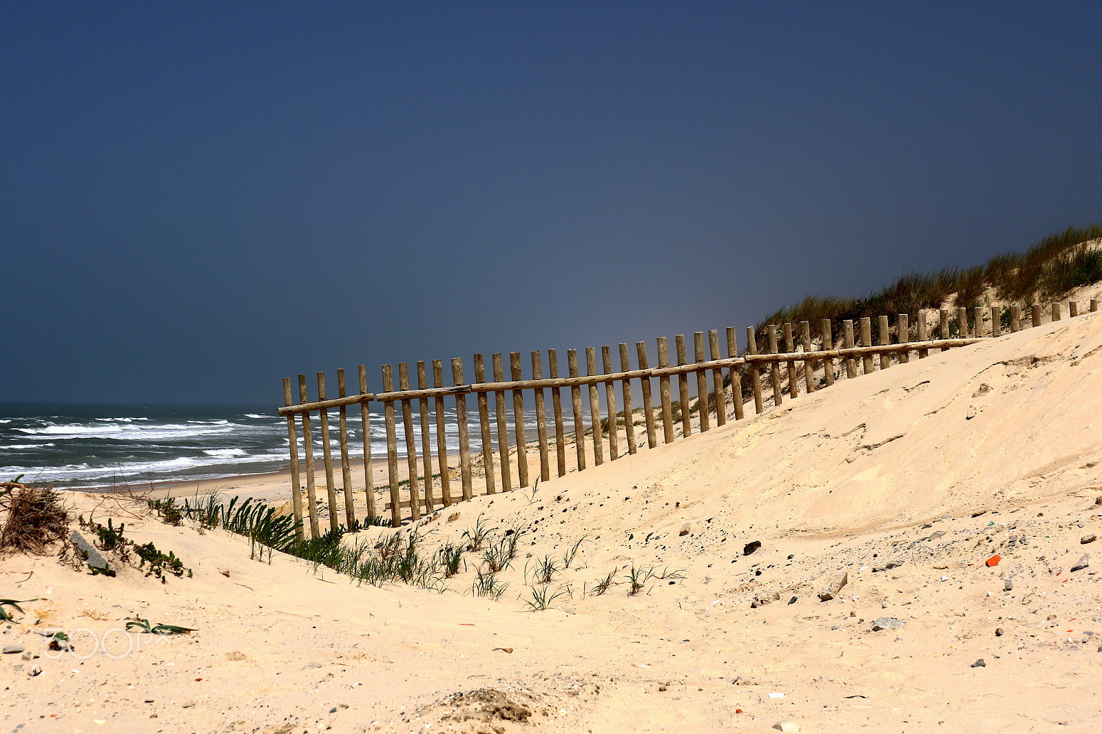 Canon EF-S 18-200mm F3.5-5.6 IS sample photo. Dunes photography