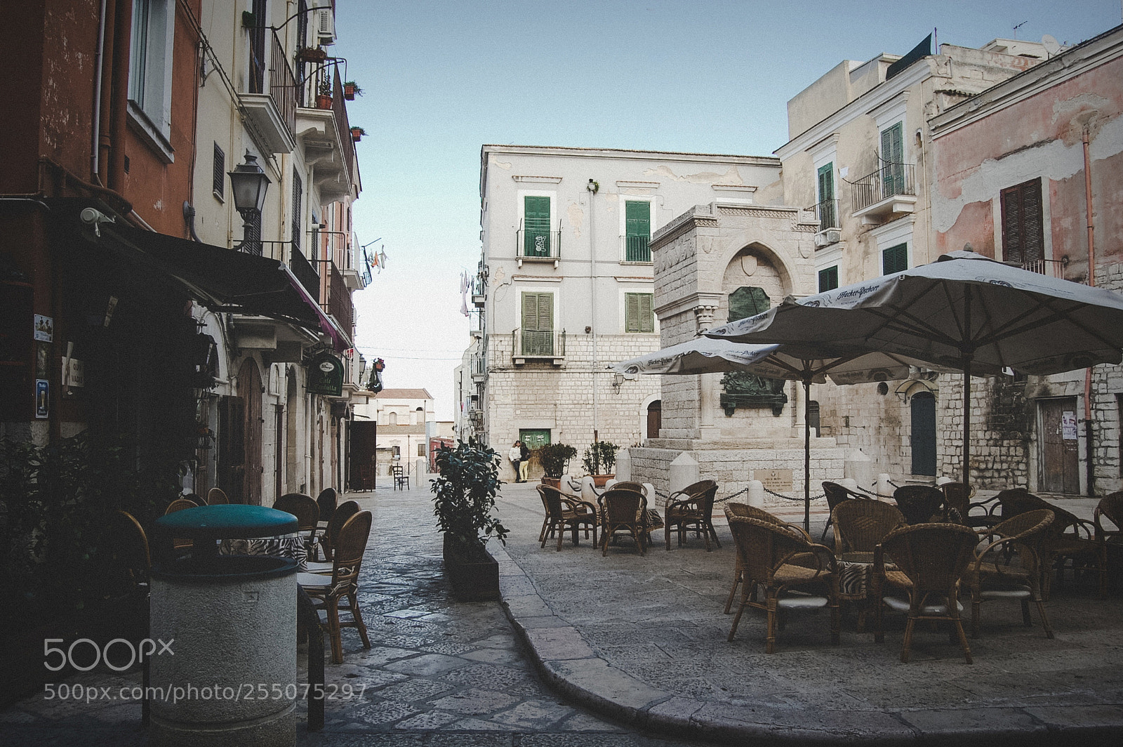 Nikon D40 sample photo. Taranto photography