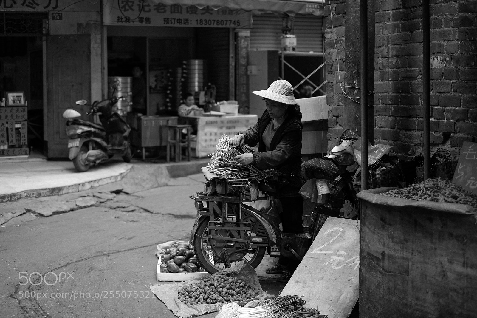 Fujifilm X-Pro2 sample photo. Vegetable market nanning photography