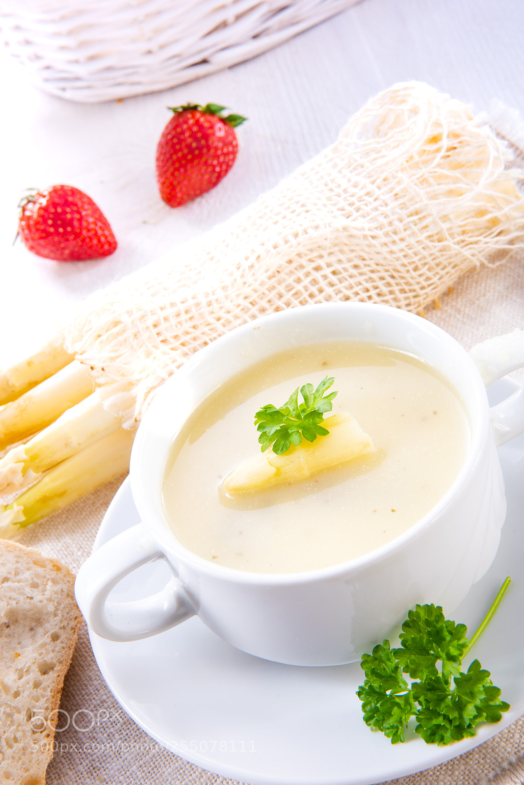 Nikon D810 sample photo. Asparagus cream soup with photography