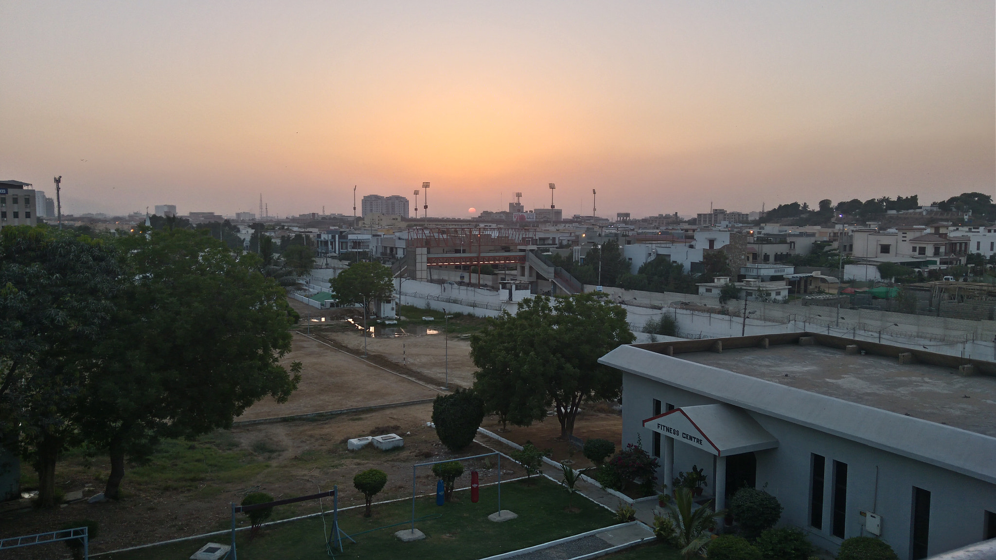 Lenovo K6 NOTE sample photo. A day's end photography