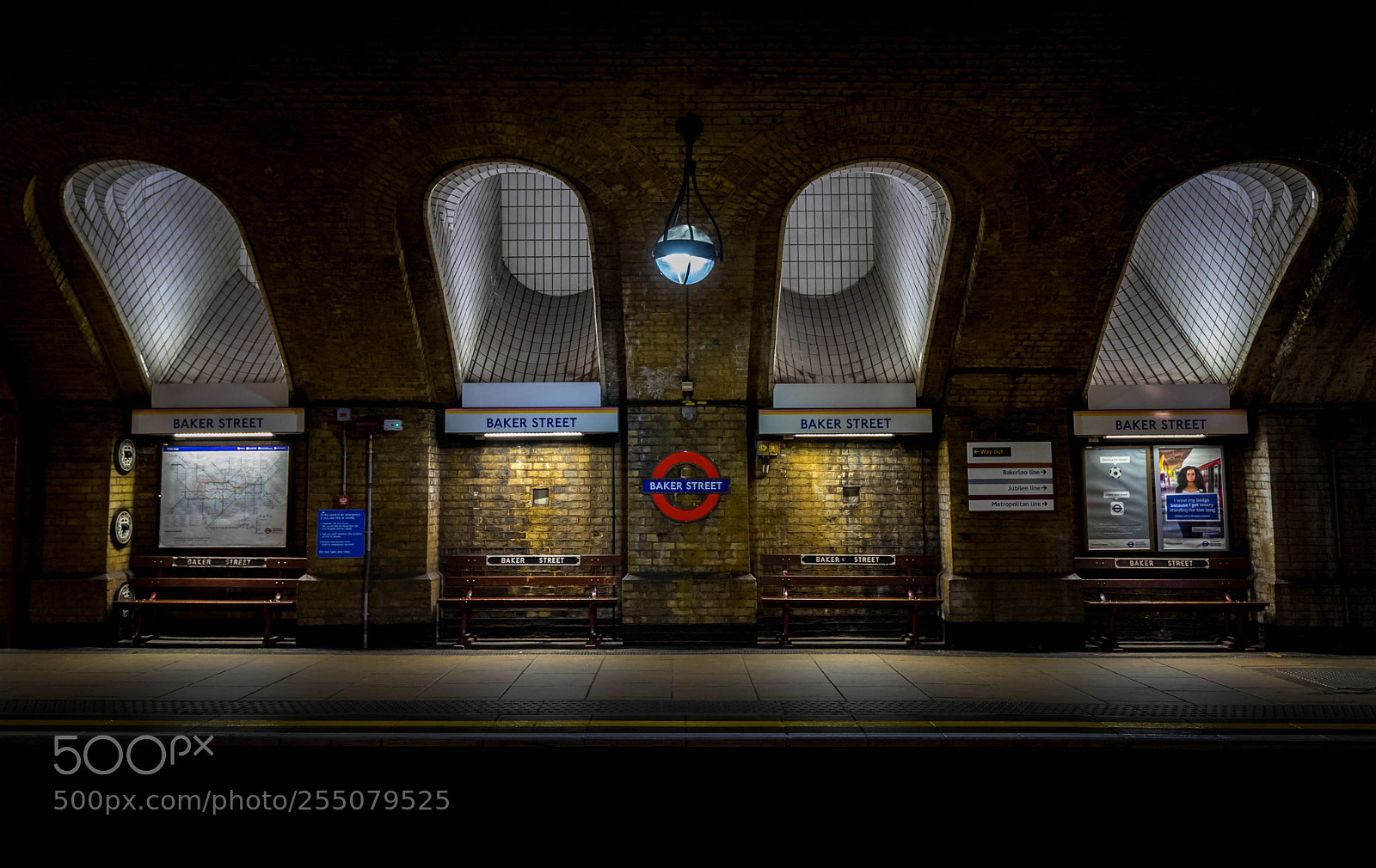 Canon EOS 6D Mark II sample photo. Baker street photography