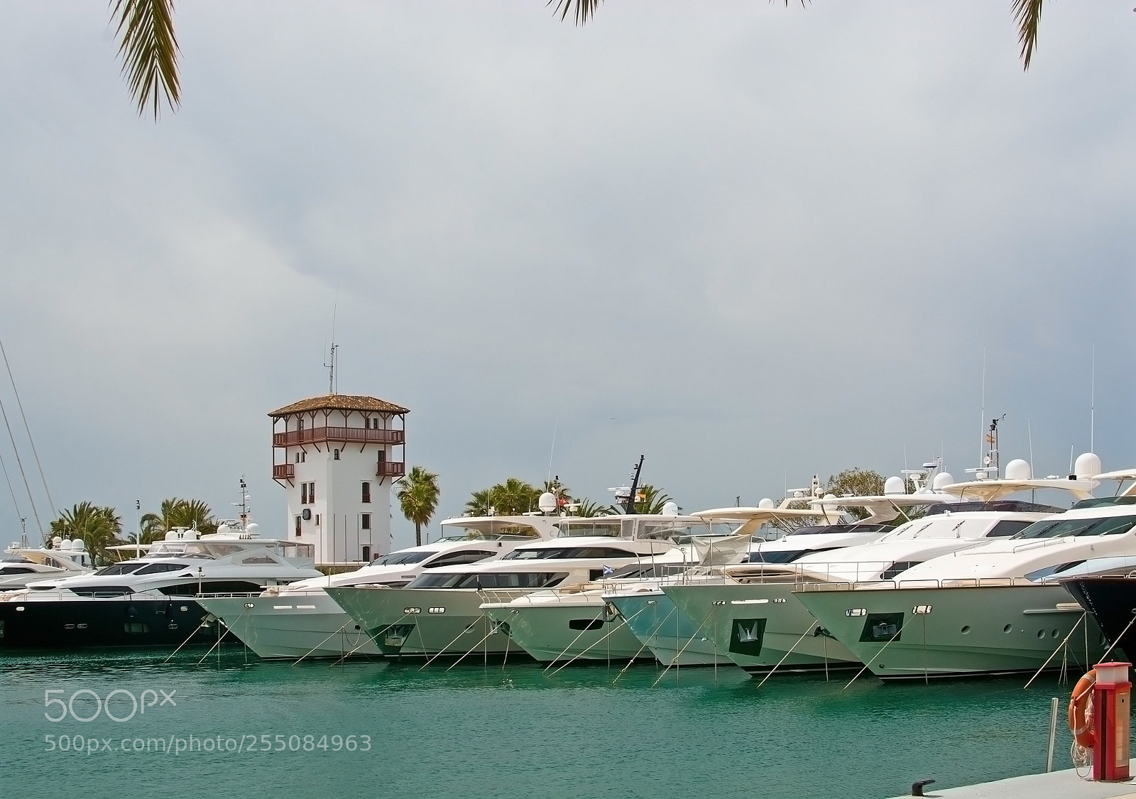Nikon D7100 sample photo. Luxury yachts in puerto photography