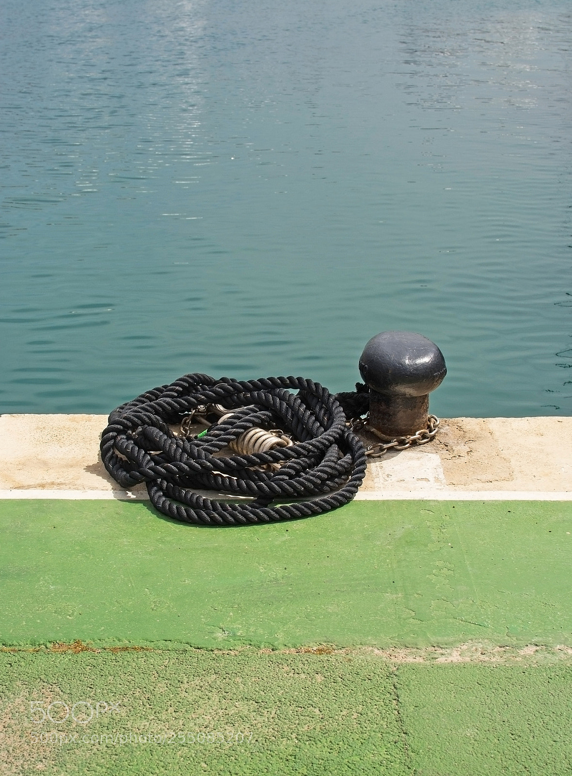 Nikon D7100 sample photo. Black mooring knob and photography