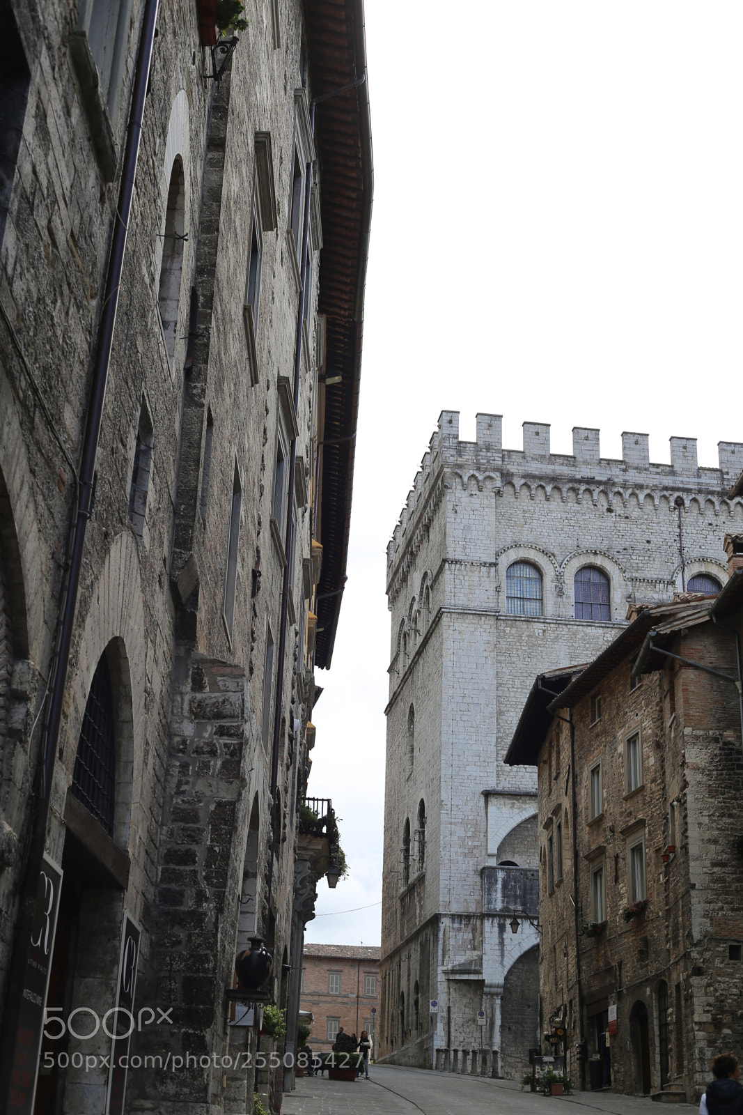 Canon EOS 6D + Canon EF 50mm F1.8 II sample photo. Trip to umbria tuscany photography