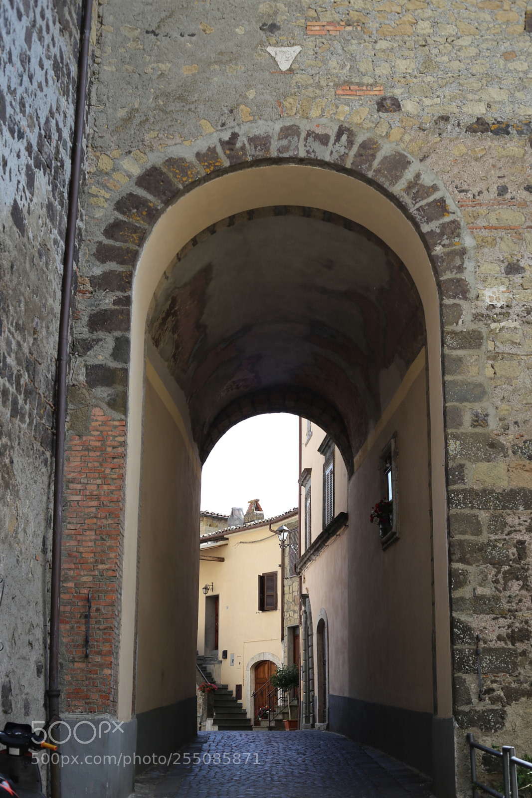 Canon EOS 6D + Canon EF 50mm F1.8 II sample photo. Trip to umbria tuscany photography
