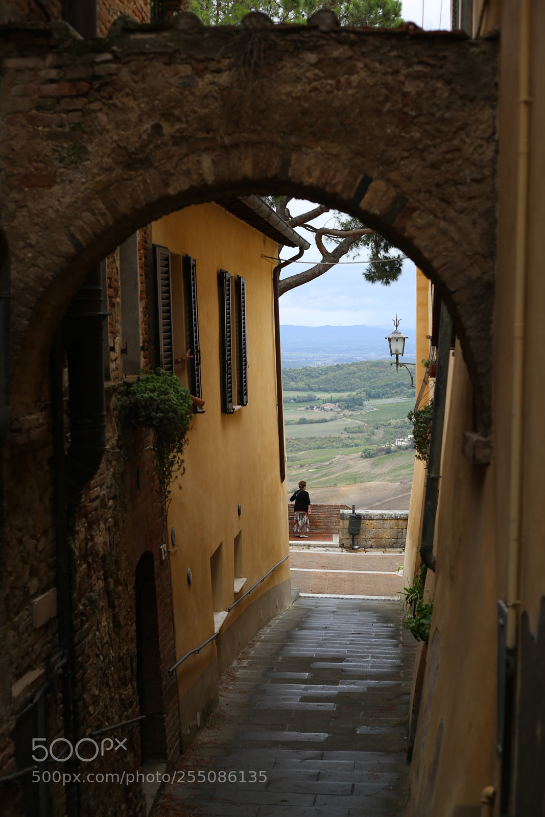 Canon EOS 6D + Canon EF 50mm F1.8 II sample photo. Trip to umbria tuscany photography
