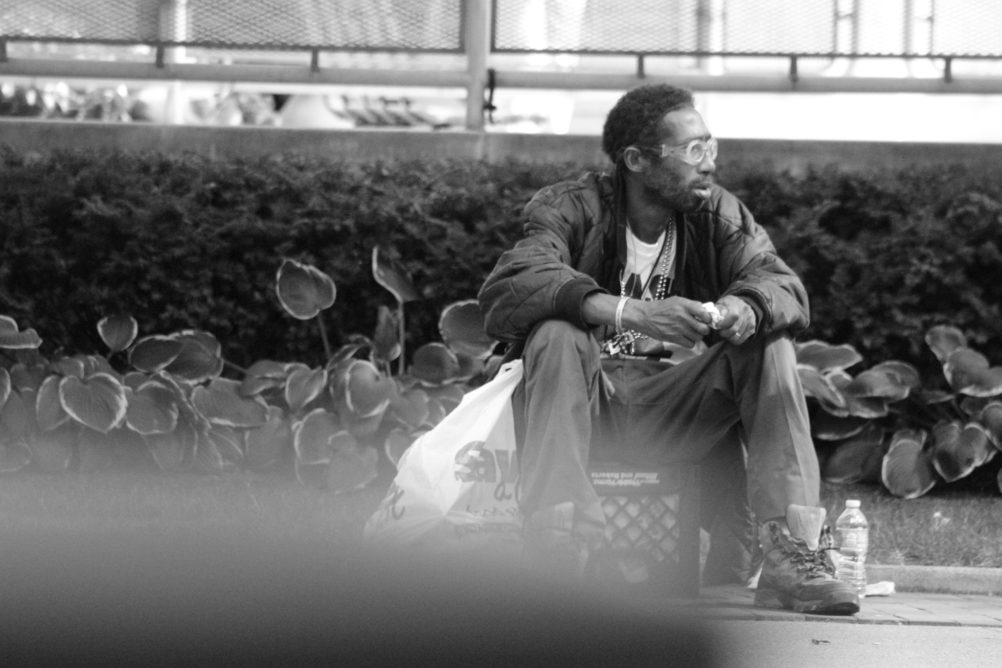 Canon EF 75-300mm f/4-5.6 sample photo. Homeless man in detroit photography